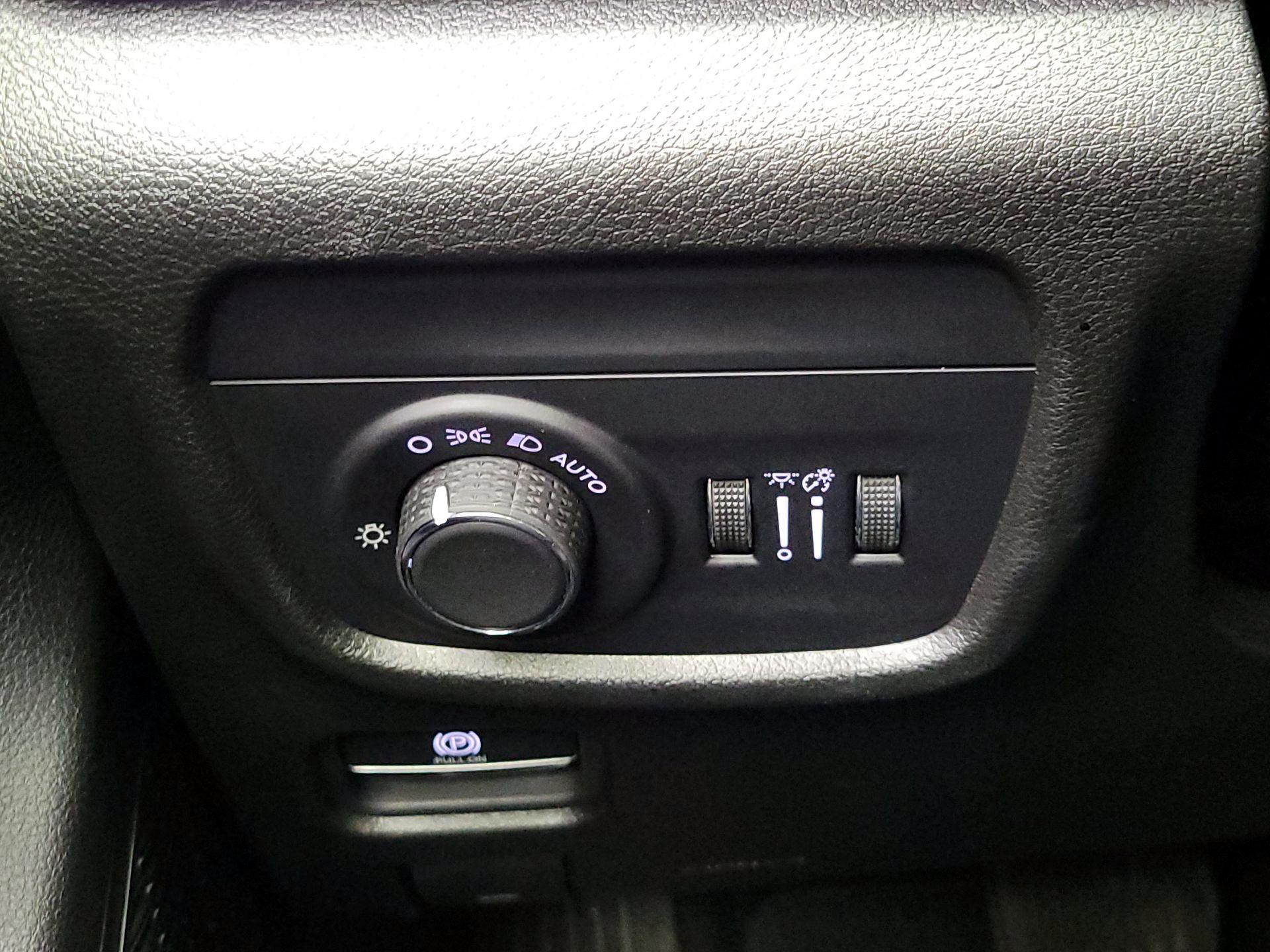 Thumbnail: 2023 Jeep Grand Cherokee - 13