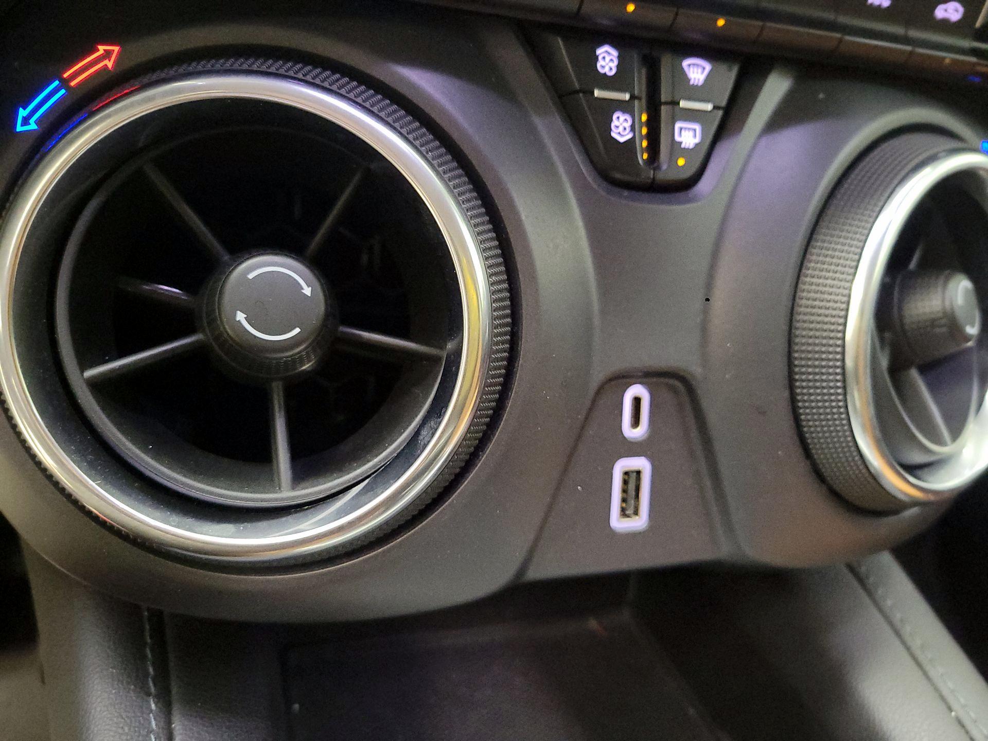 Thumbnail: 2020 Chevrolet Blazer - 18