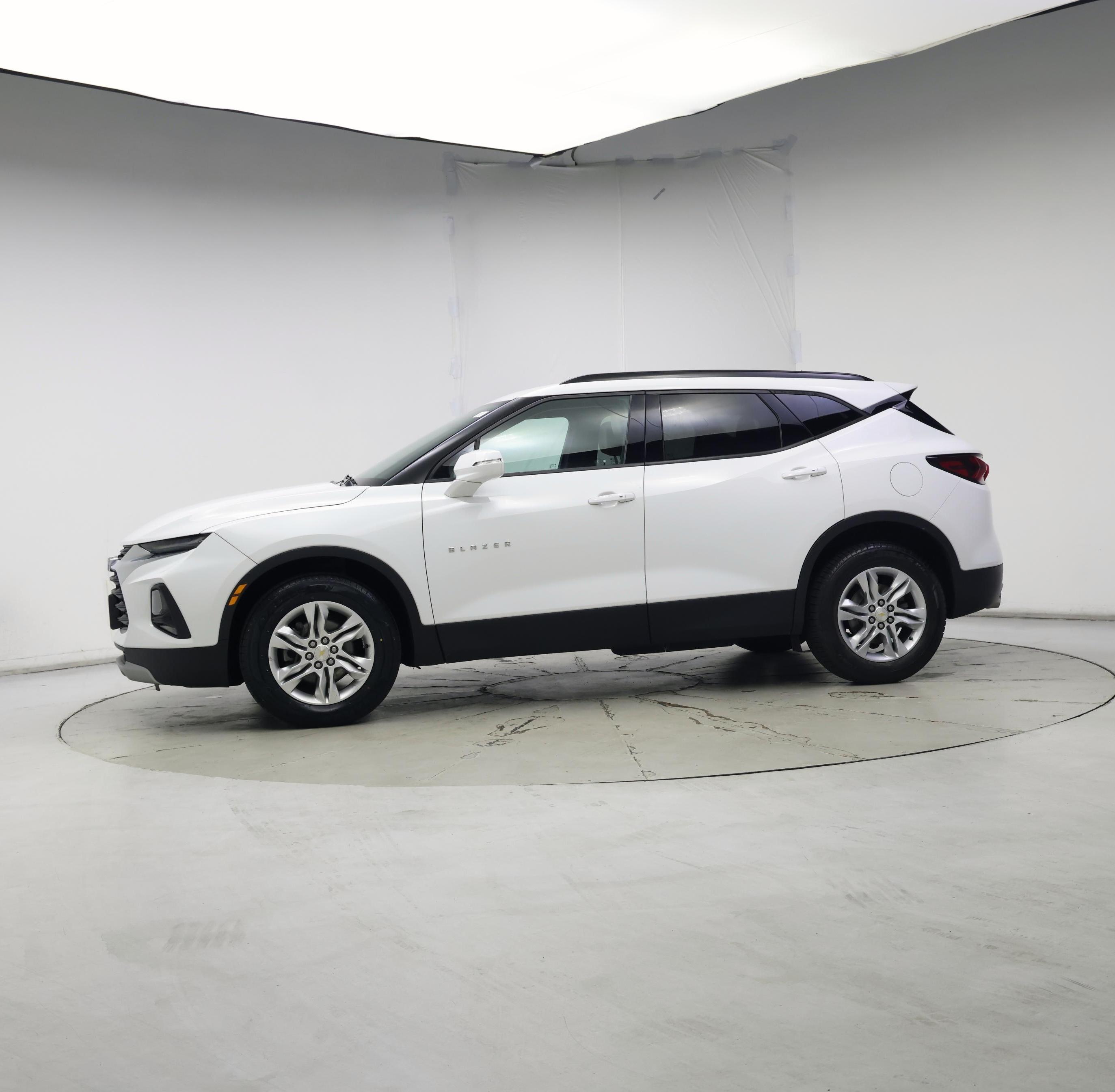 Thumbnail: 2020 Chevrolet Blazer - 3