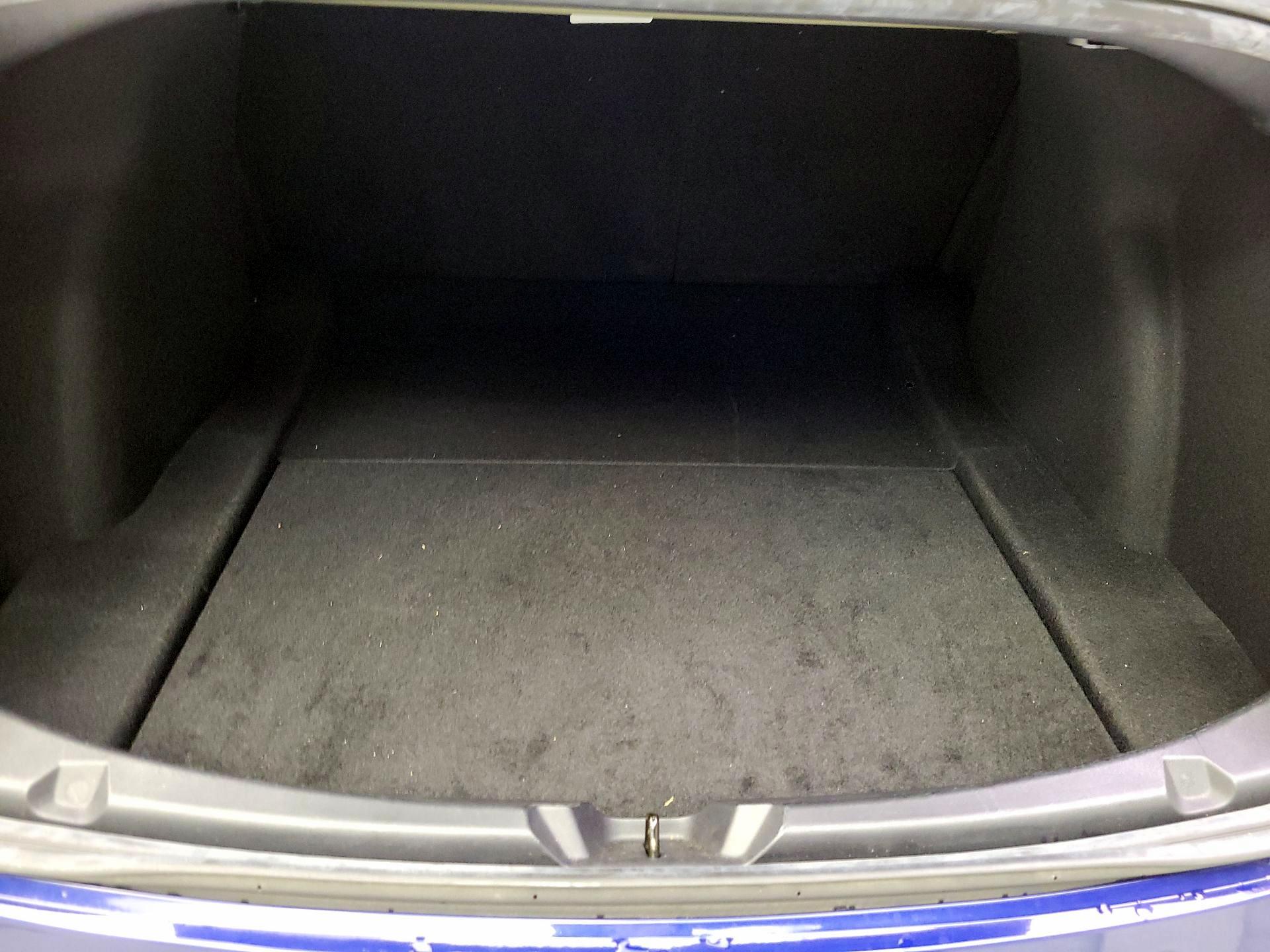 Thumbnail: 2022 Tesla Model 3 - 17