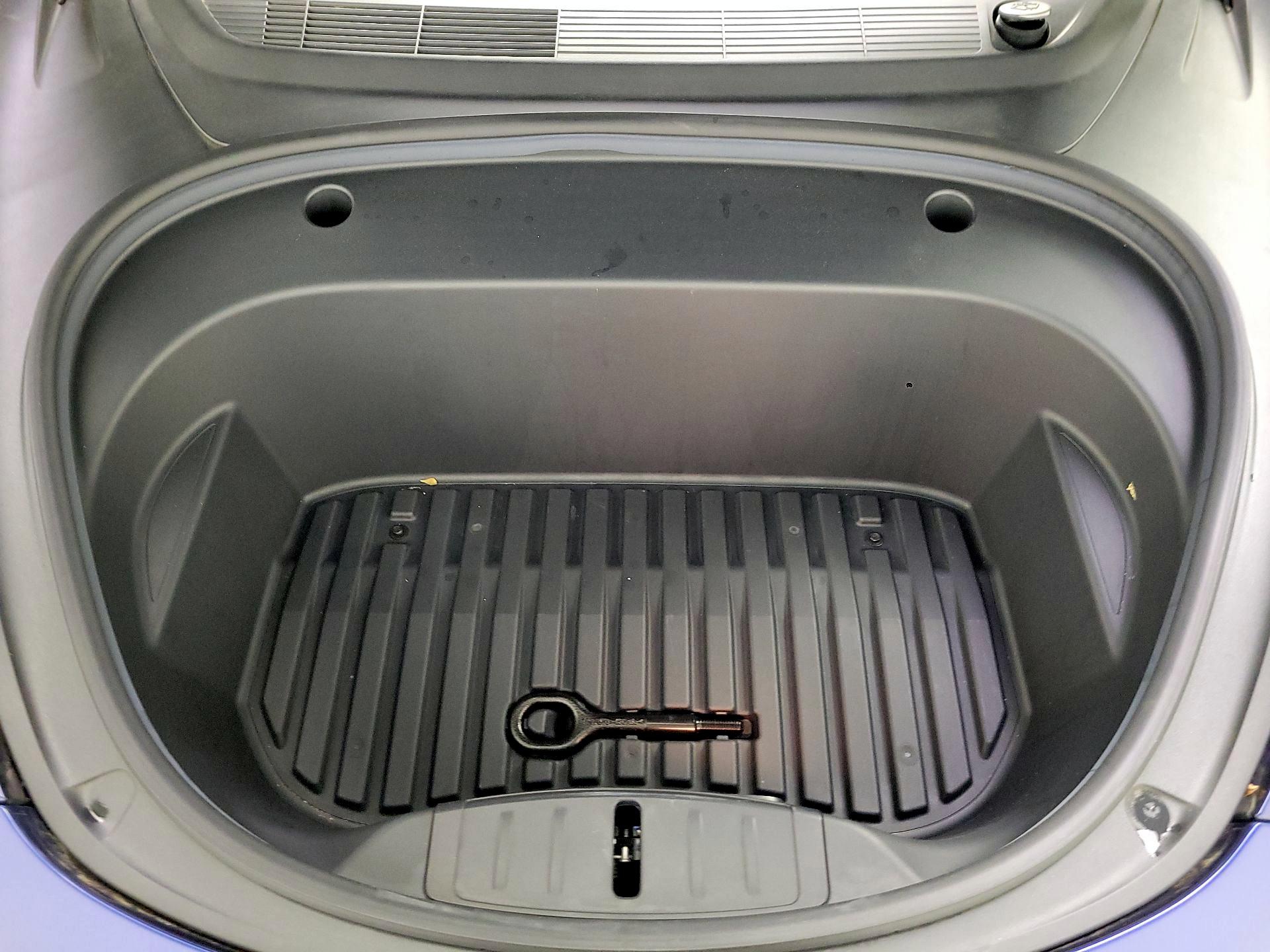 Thumbnail: 2022 Tesla Model 3 - 18