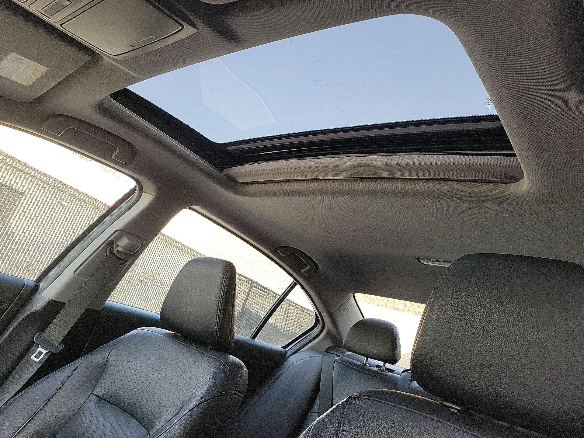 Thumbnail: 2016 Honda Accord - 18