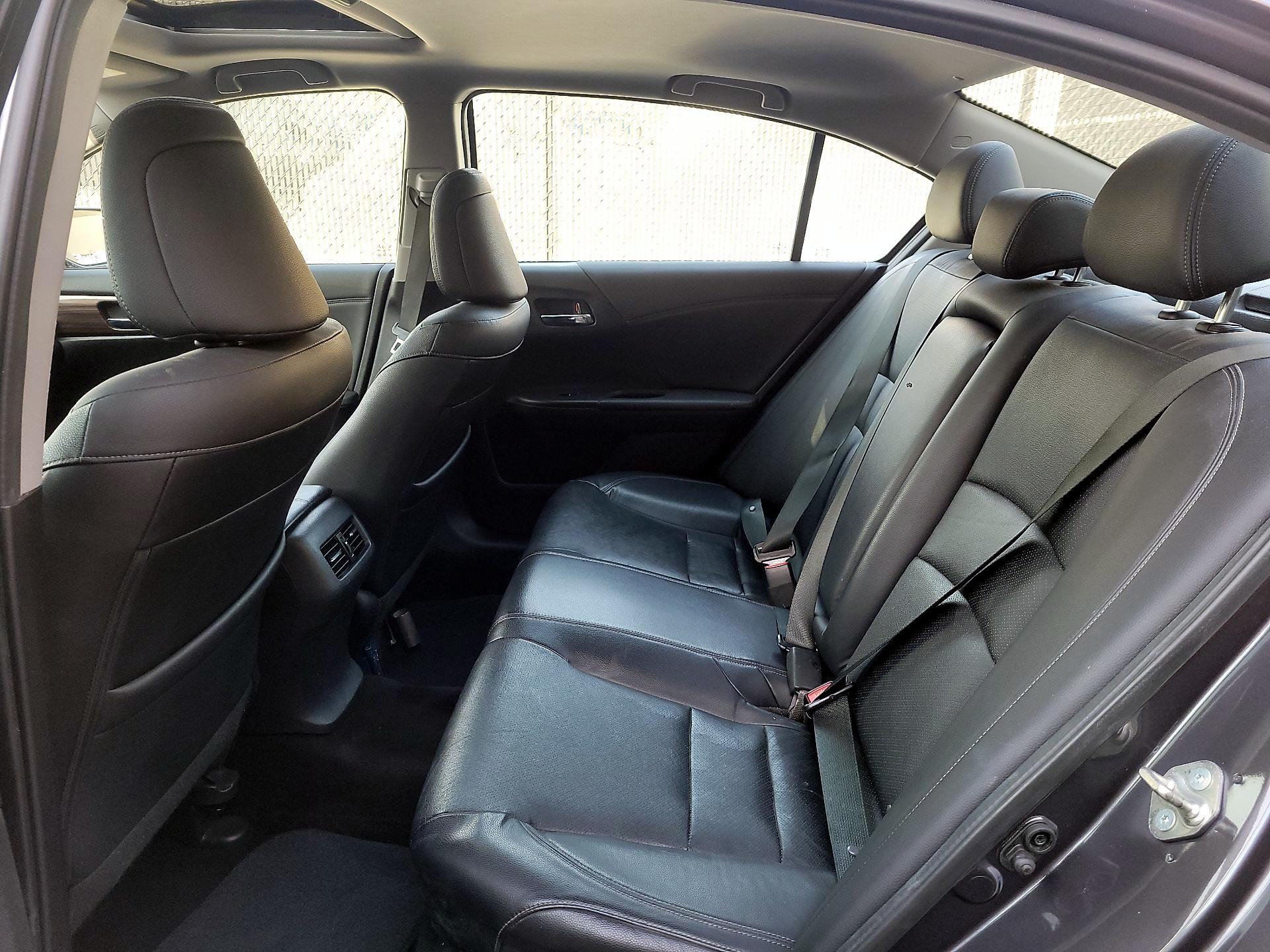 Thumbnail: 2016 Honda Accord - 19