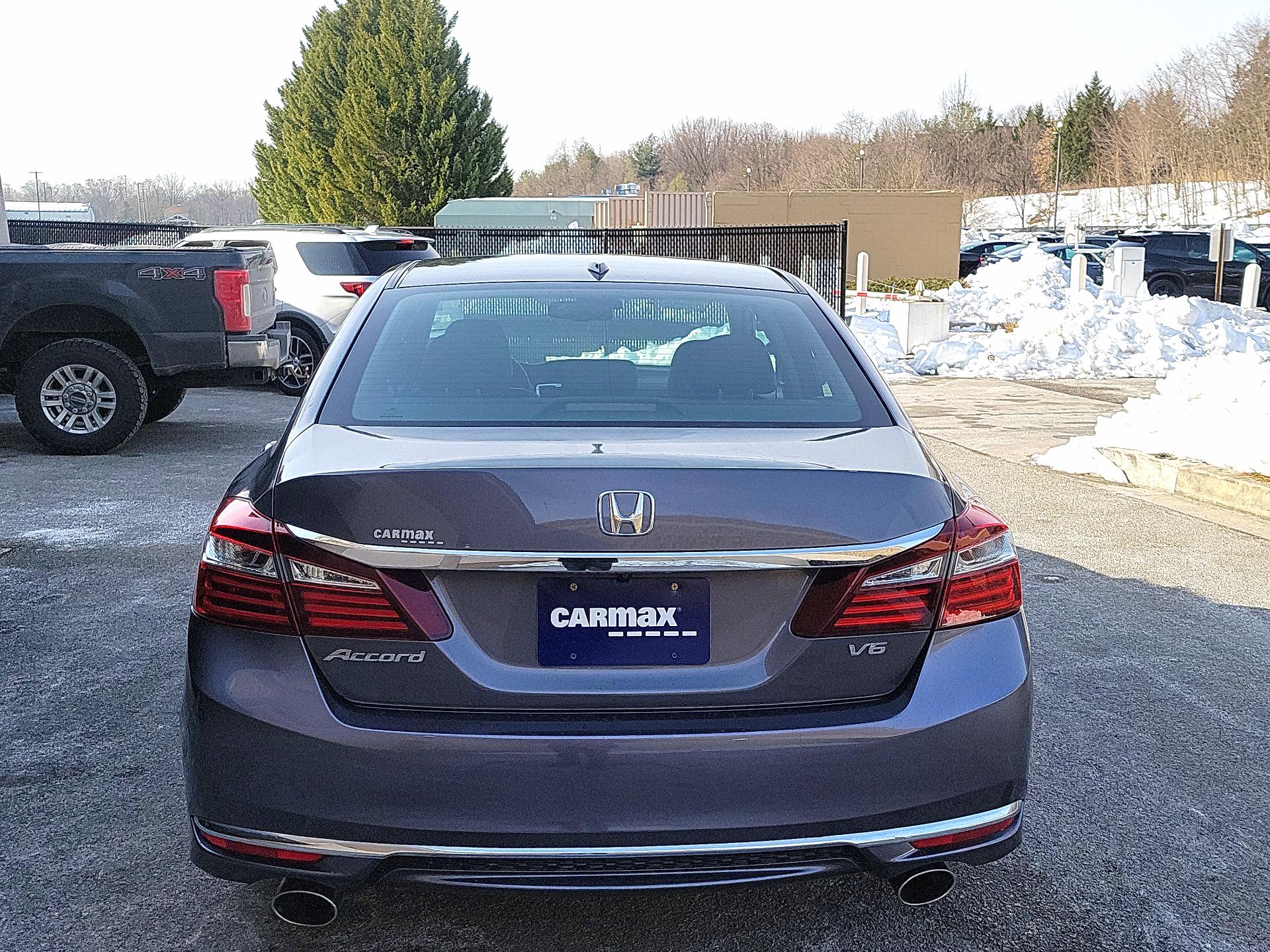 Thumbnail: 2016 Honda Accord - 6