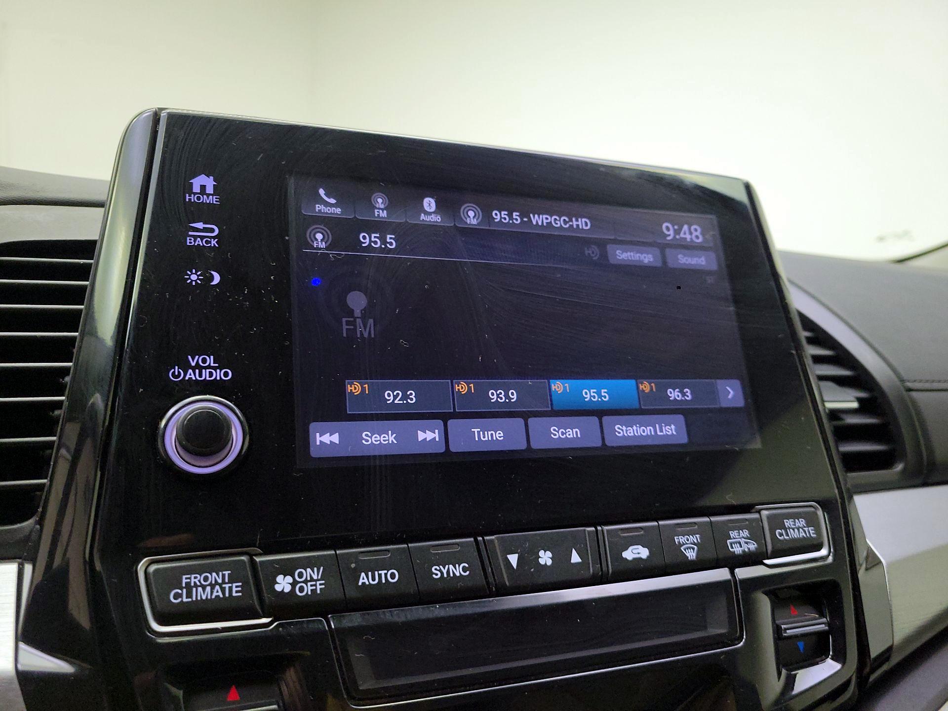 Thumbnail: 2019 Honda Odyssey - 15