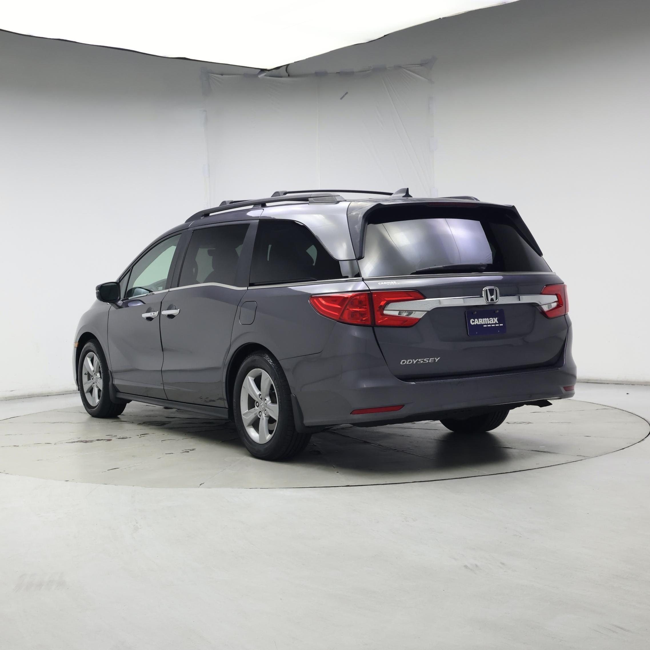 Thumbnail: 2019 Honda Odyssey - 2