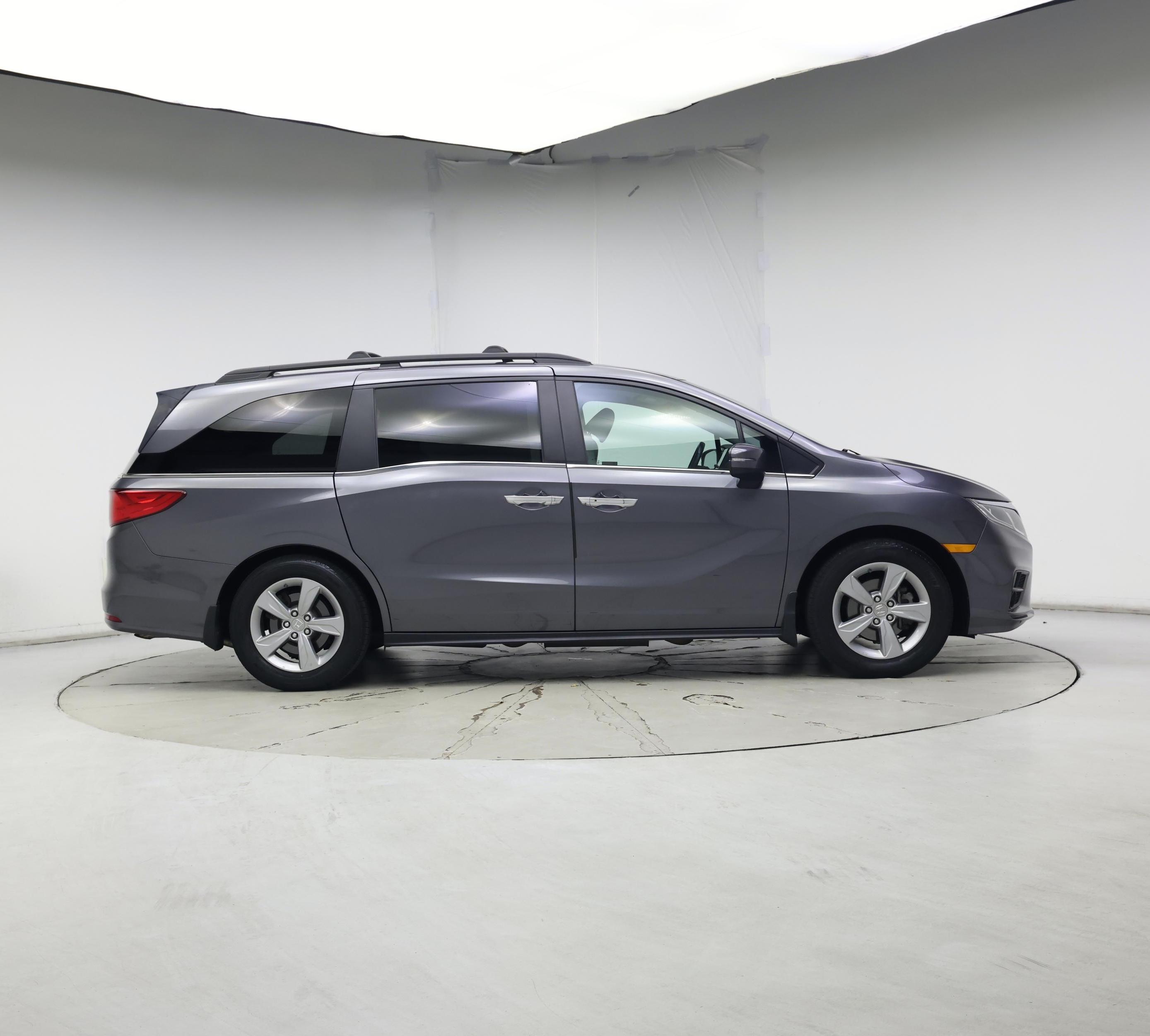 Thumbnail: 2019 Honda Odyssey - 7