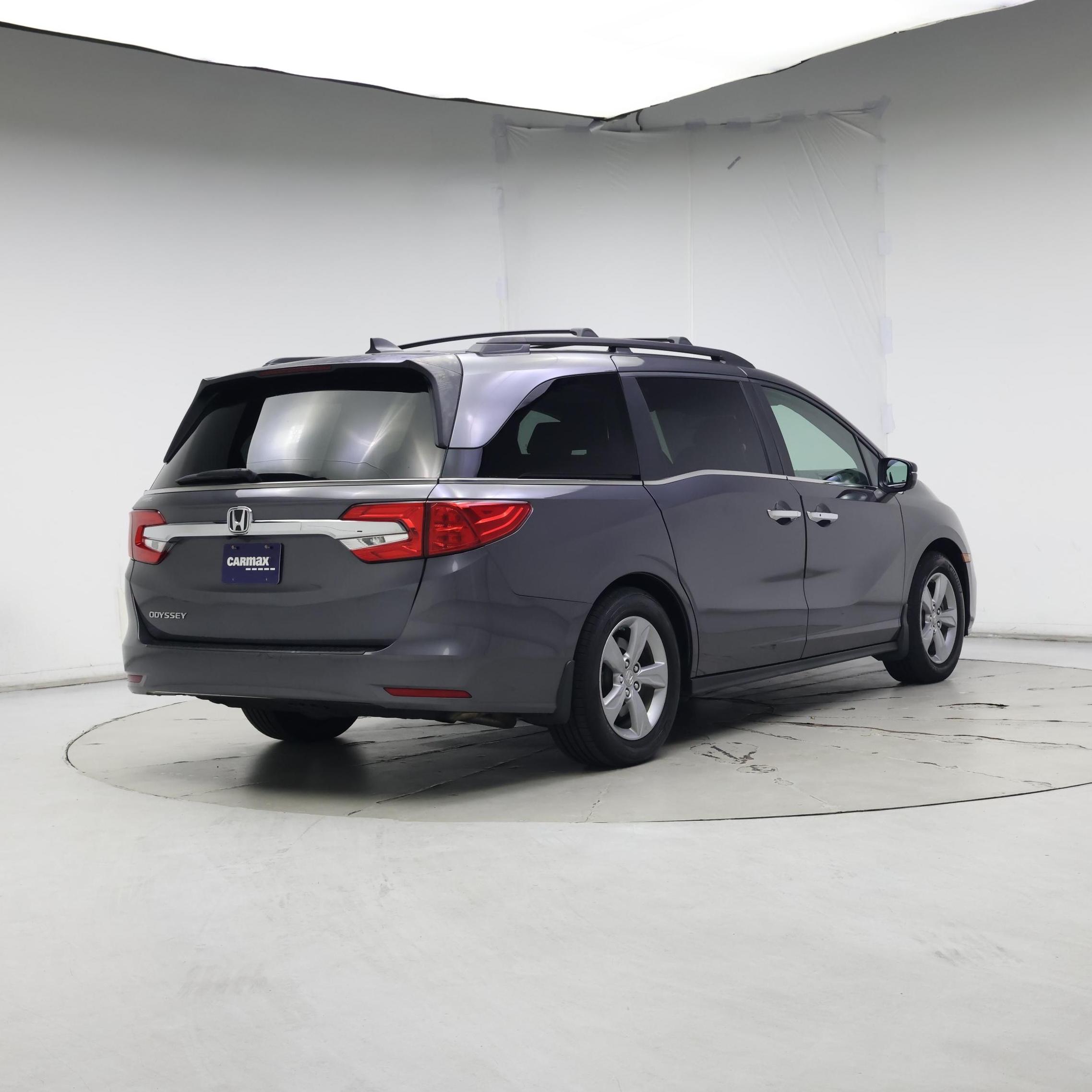 Thumbnail: 2019 Honda Odyssey - 8