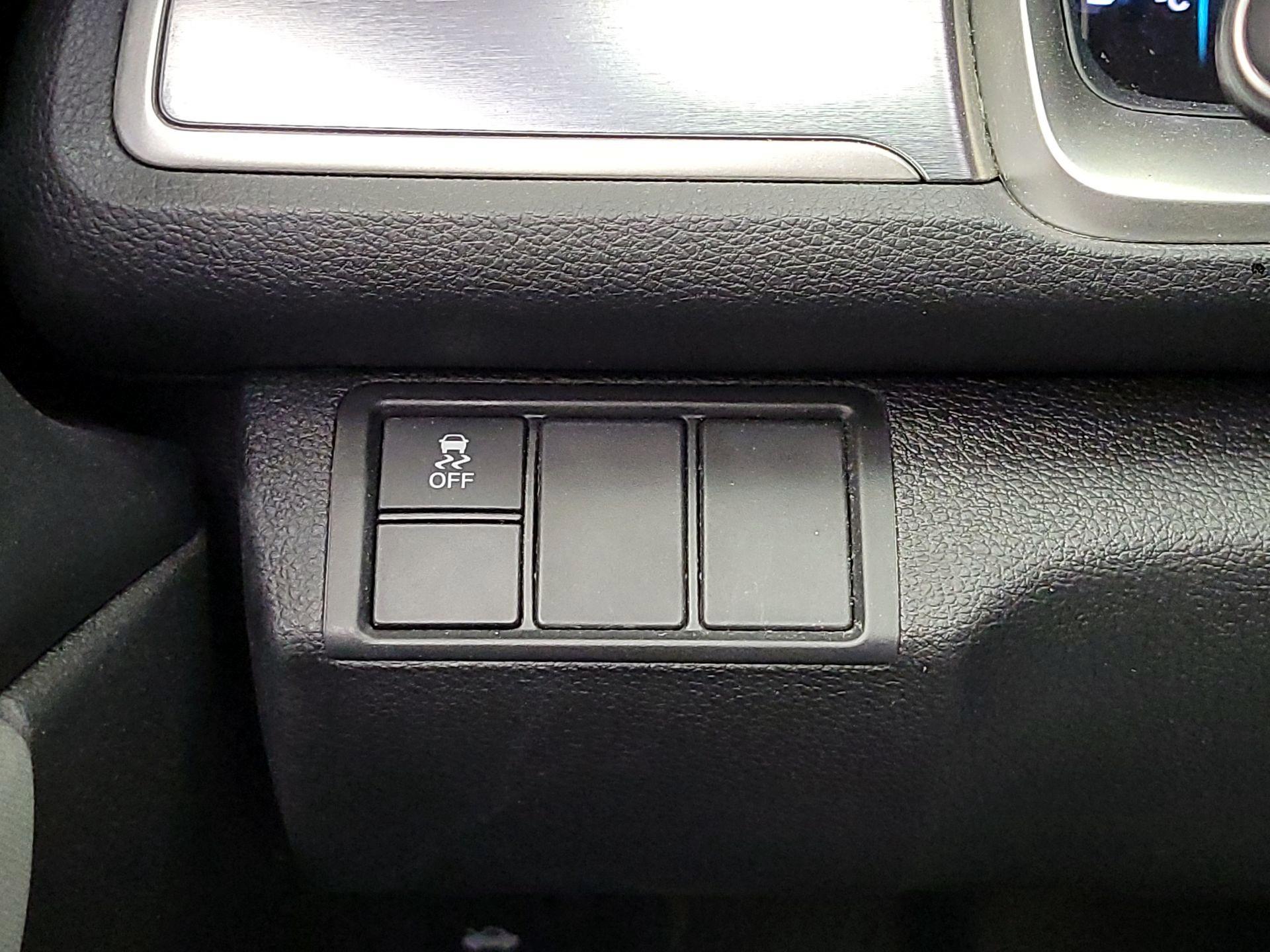 Thumbnail: 2017 Honda Civic - 13