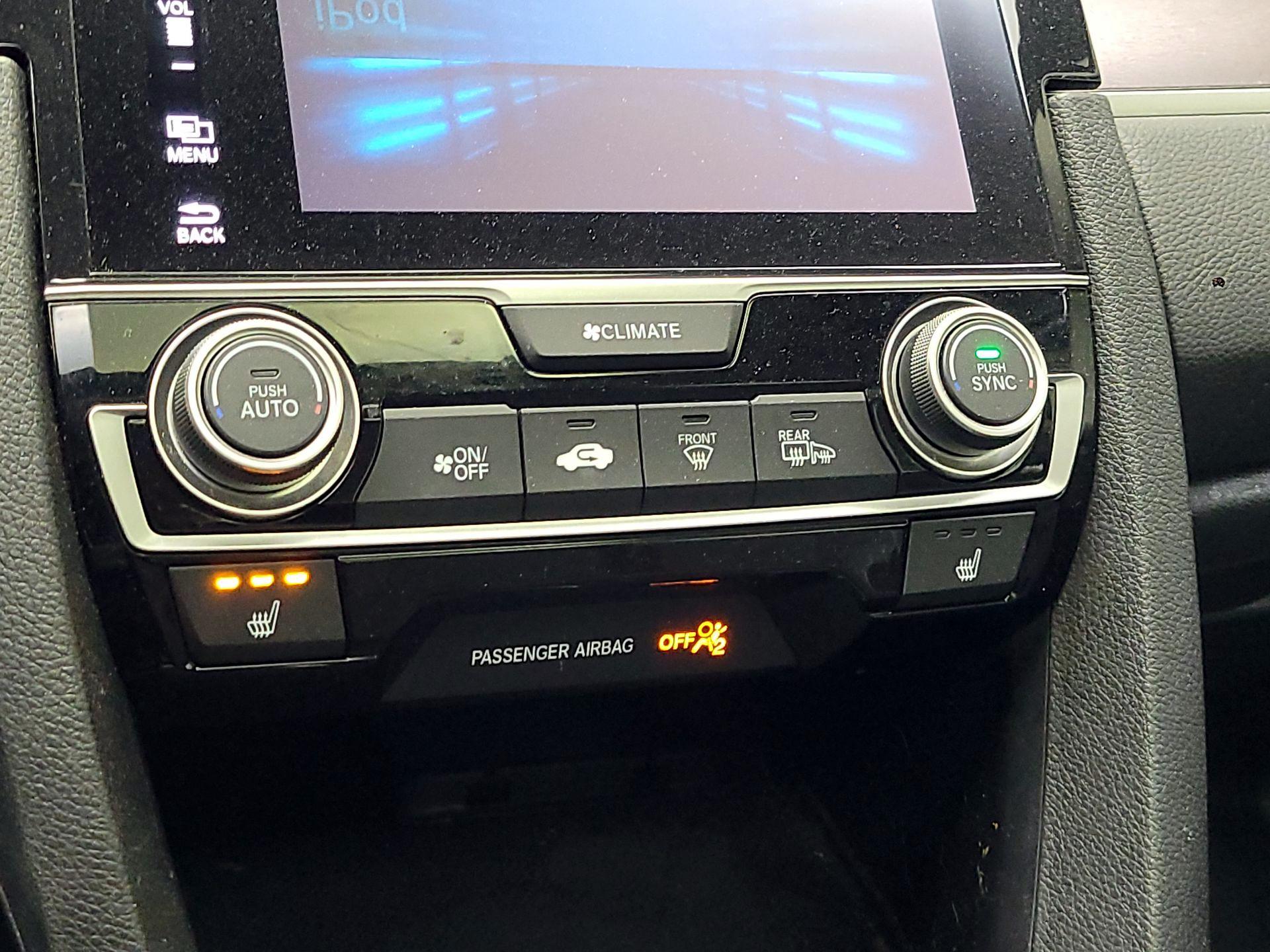 Thumbnail: 2017 Honda Civic - 16