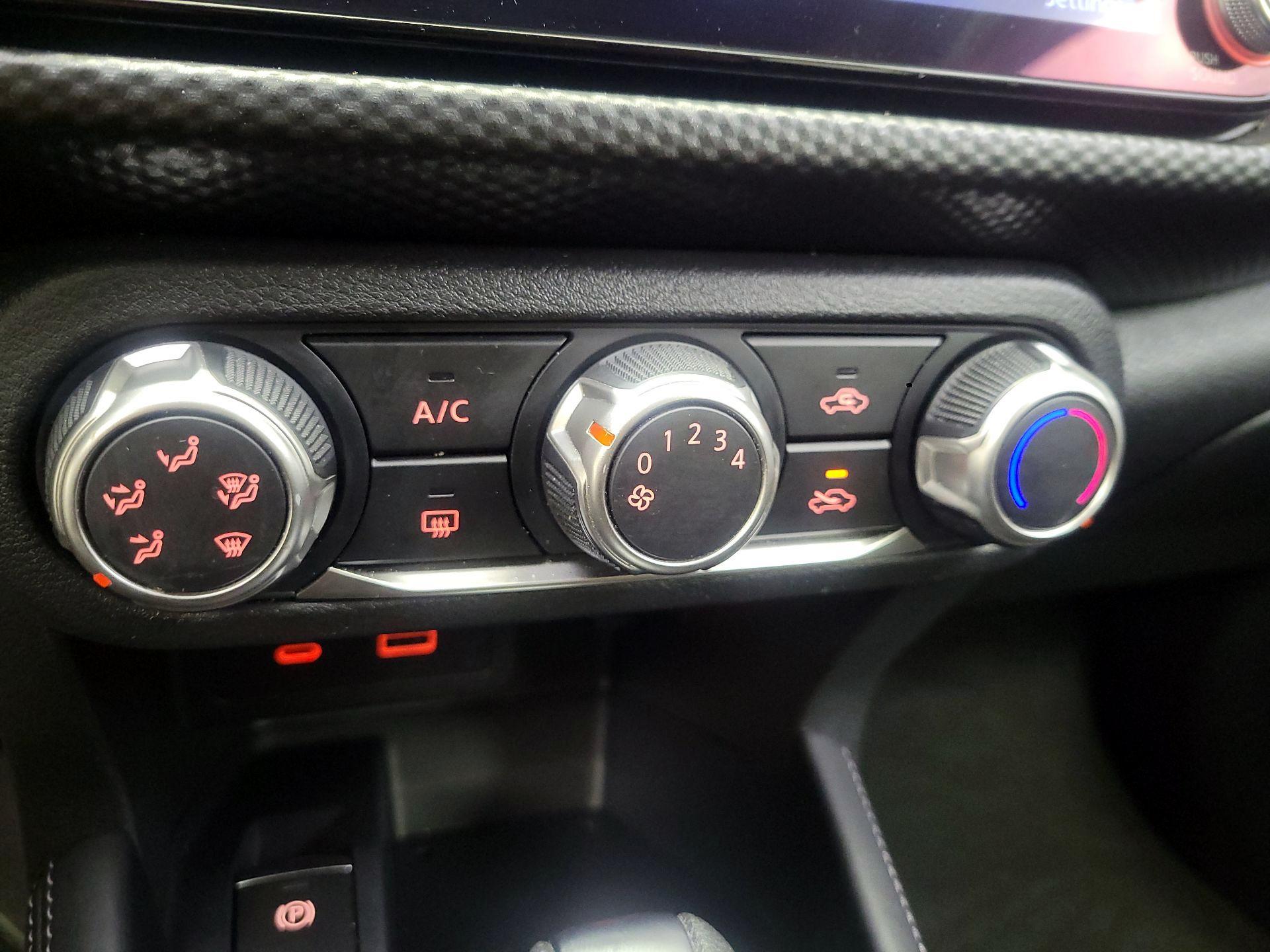 Thumbnail: 2023 Nissan Kicks - 15