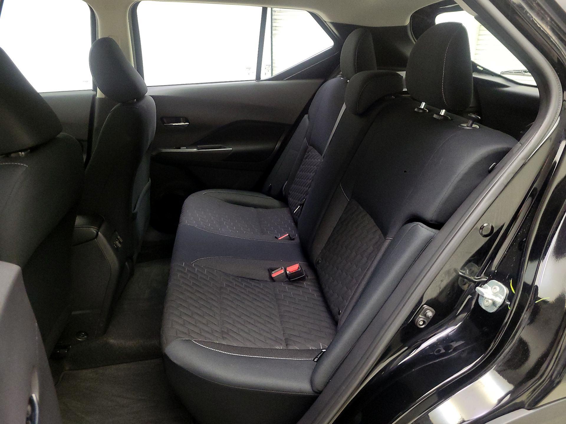 Thumbnail: 2023 Nissan Kicks - 18