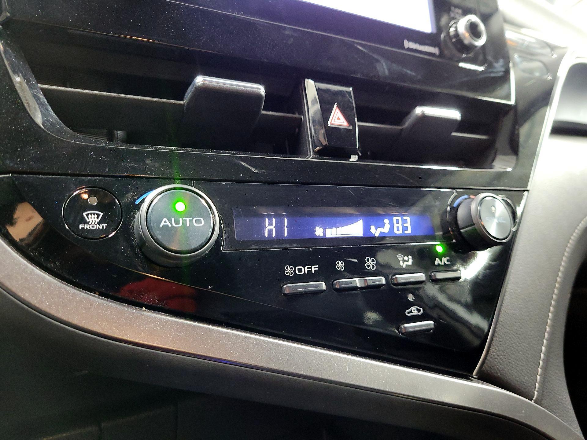 Thumbnail: 2024 Toyota Camry - 16