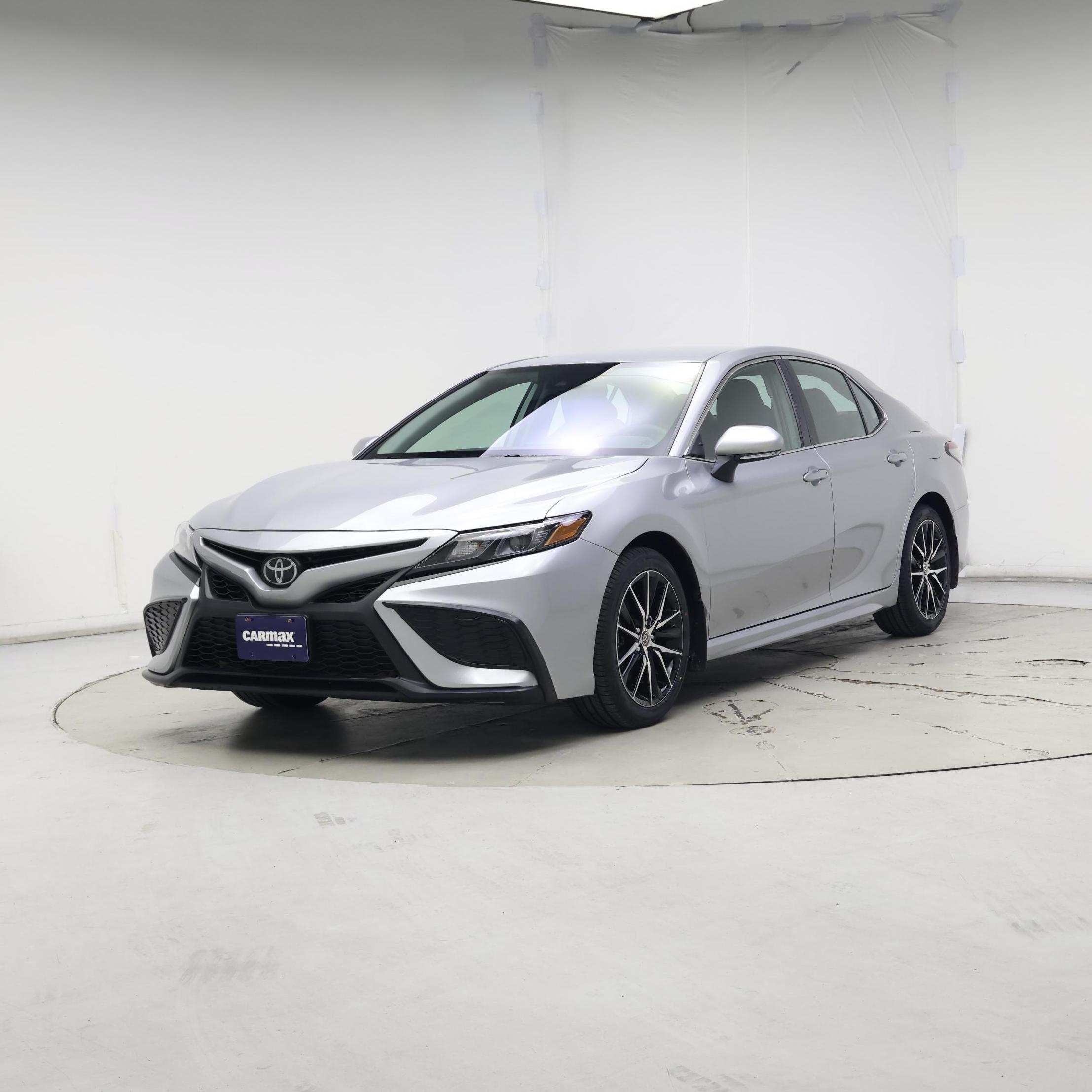 Thumbnail: 2024 Toyota Camry - 4