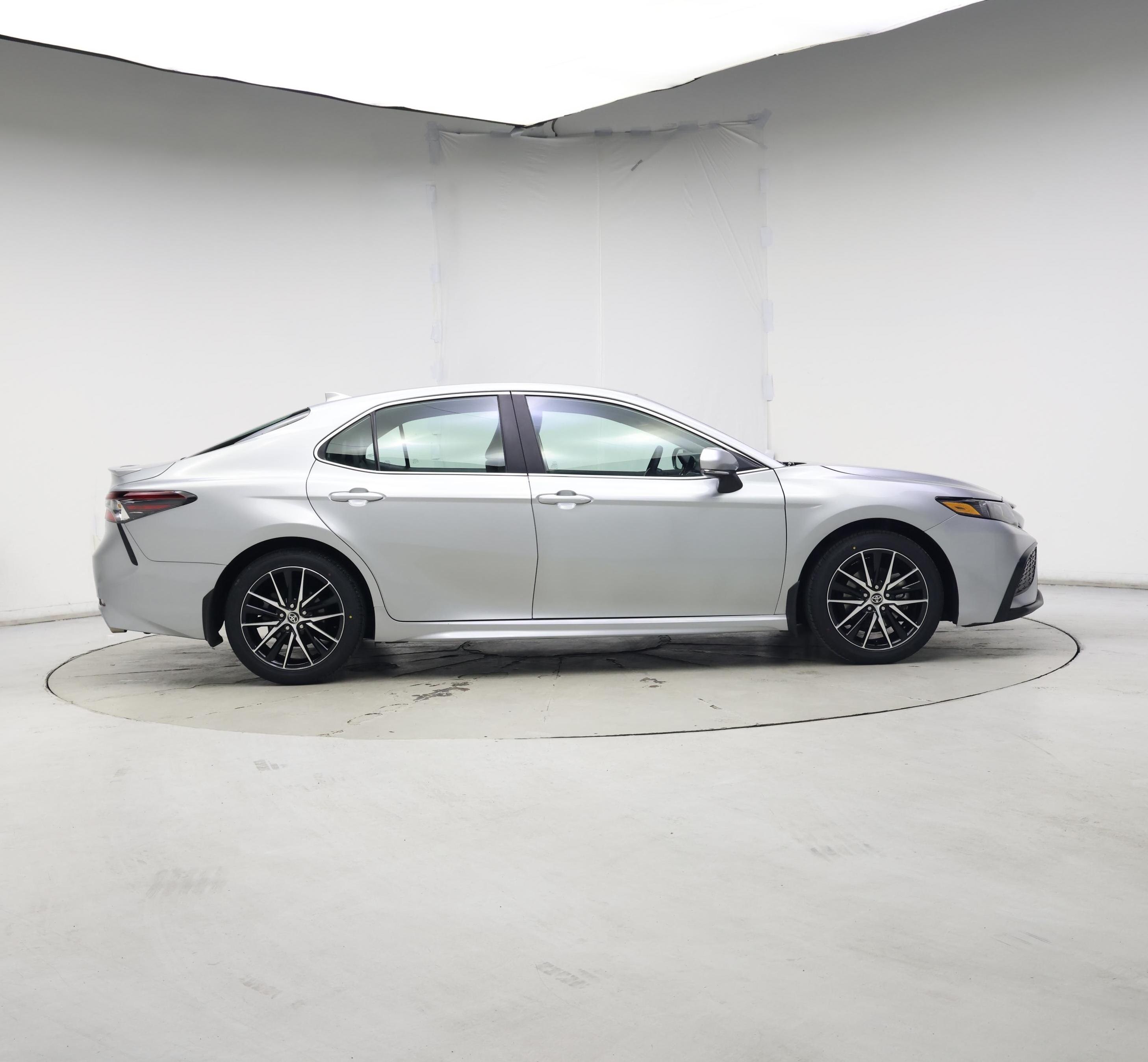 Thumbnail: 2024 Toyota Camry - 7