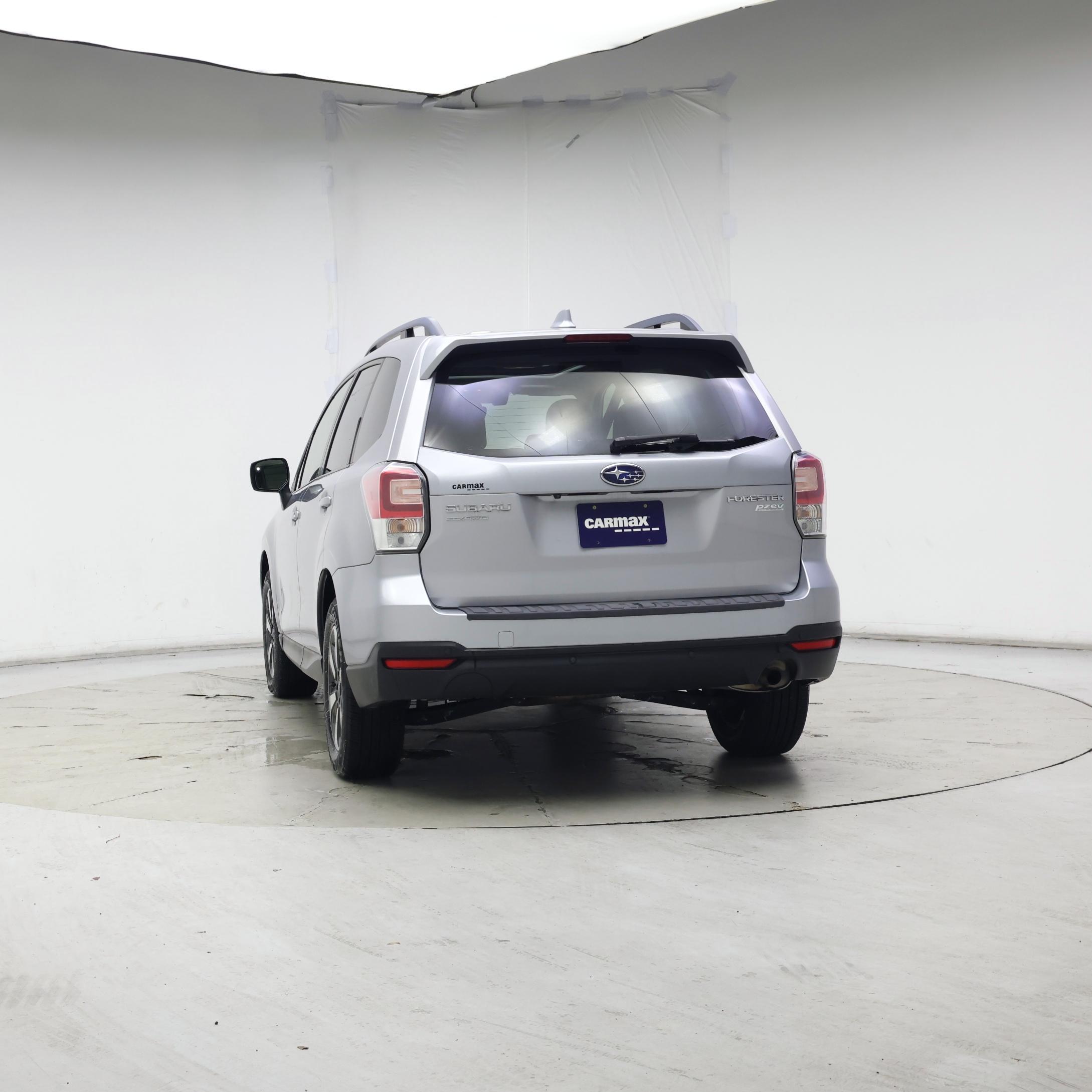 Thumbnail: 2017 Subaru Forester - 6