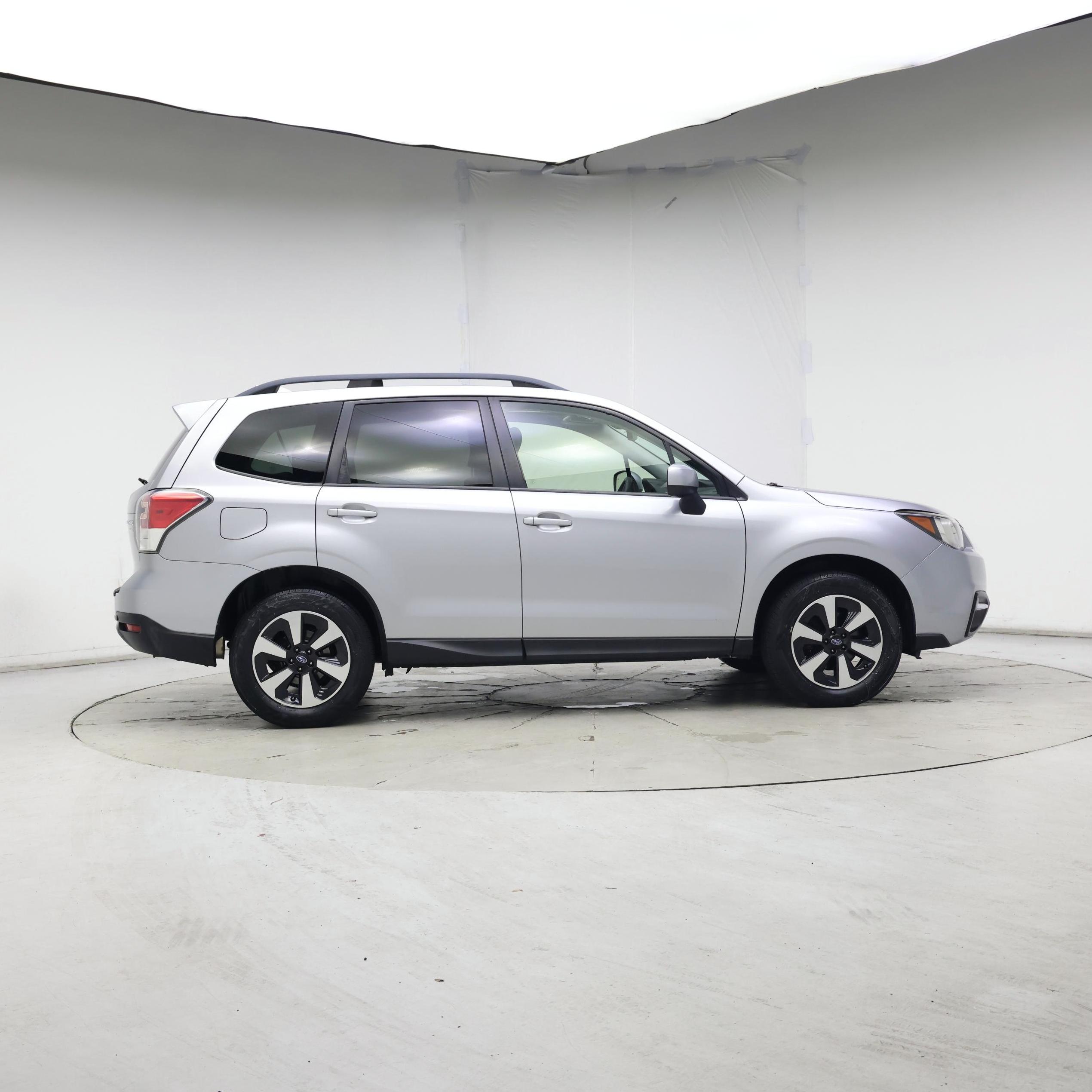 Thumbnail: 2017 Subaru Forester - 7