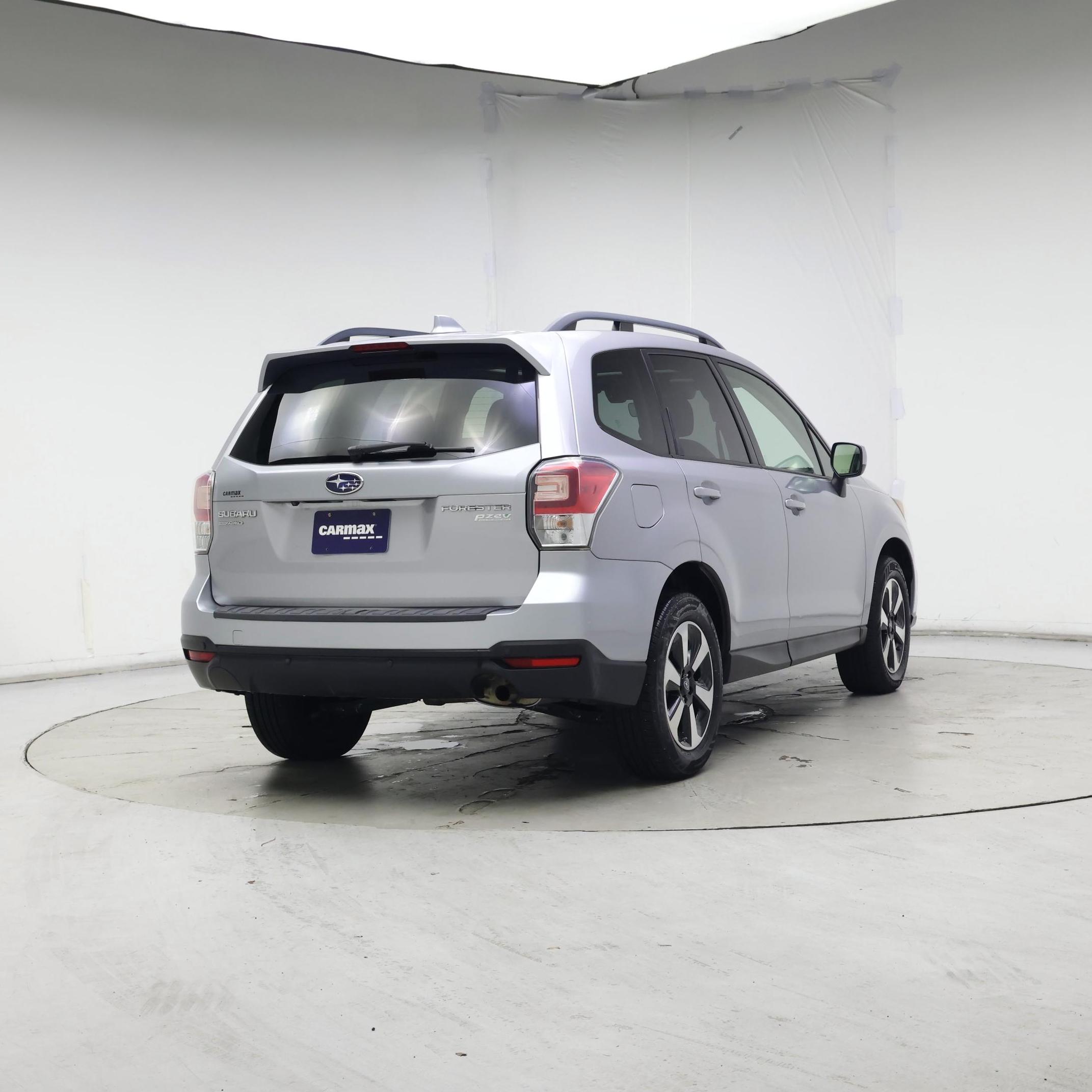 Thumbnail: 2017 Subaru Forester - 8