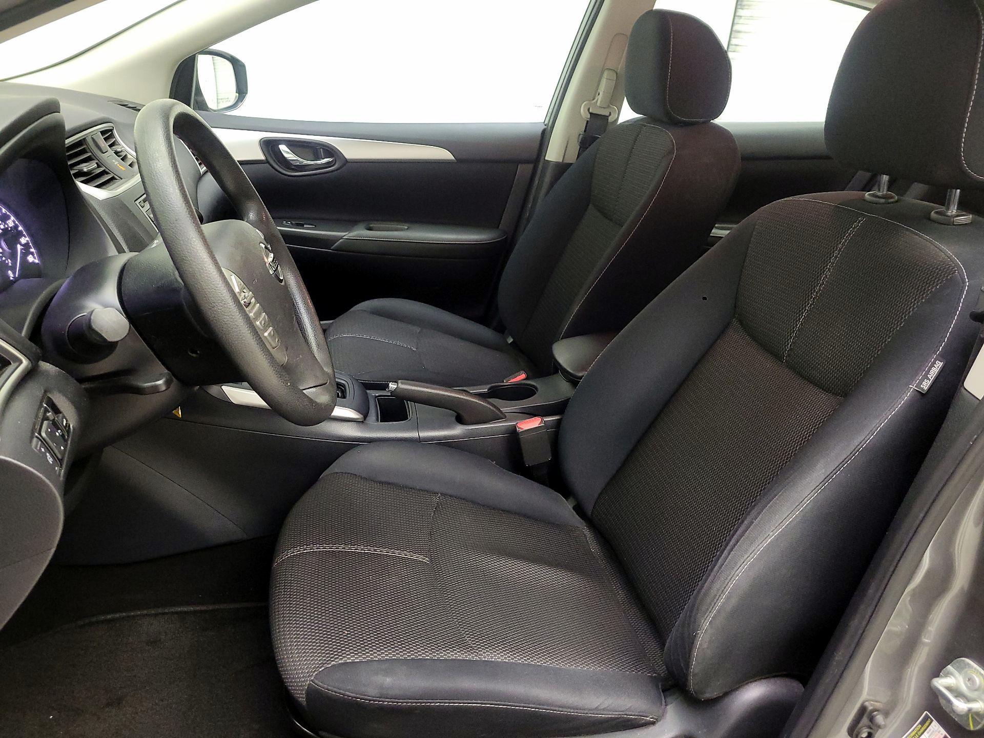 Thumbnail: 2017 Nissan Sentra - 11