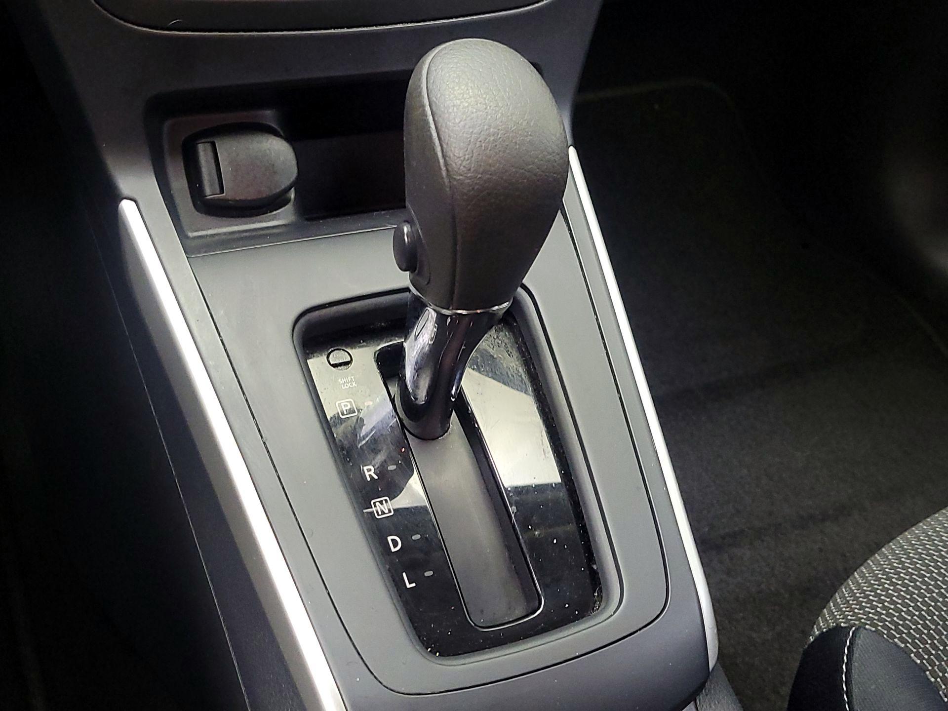 Thumbnail: 2017 Nissan Sentra - 16