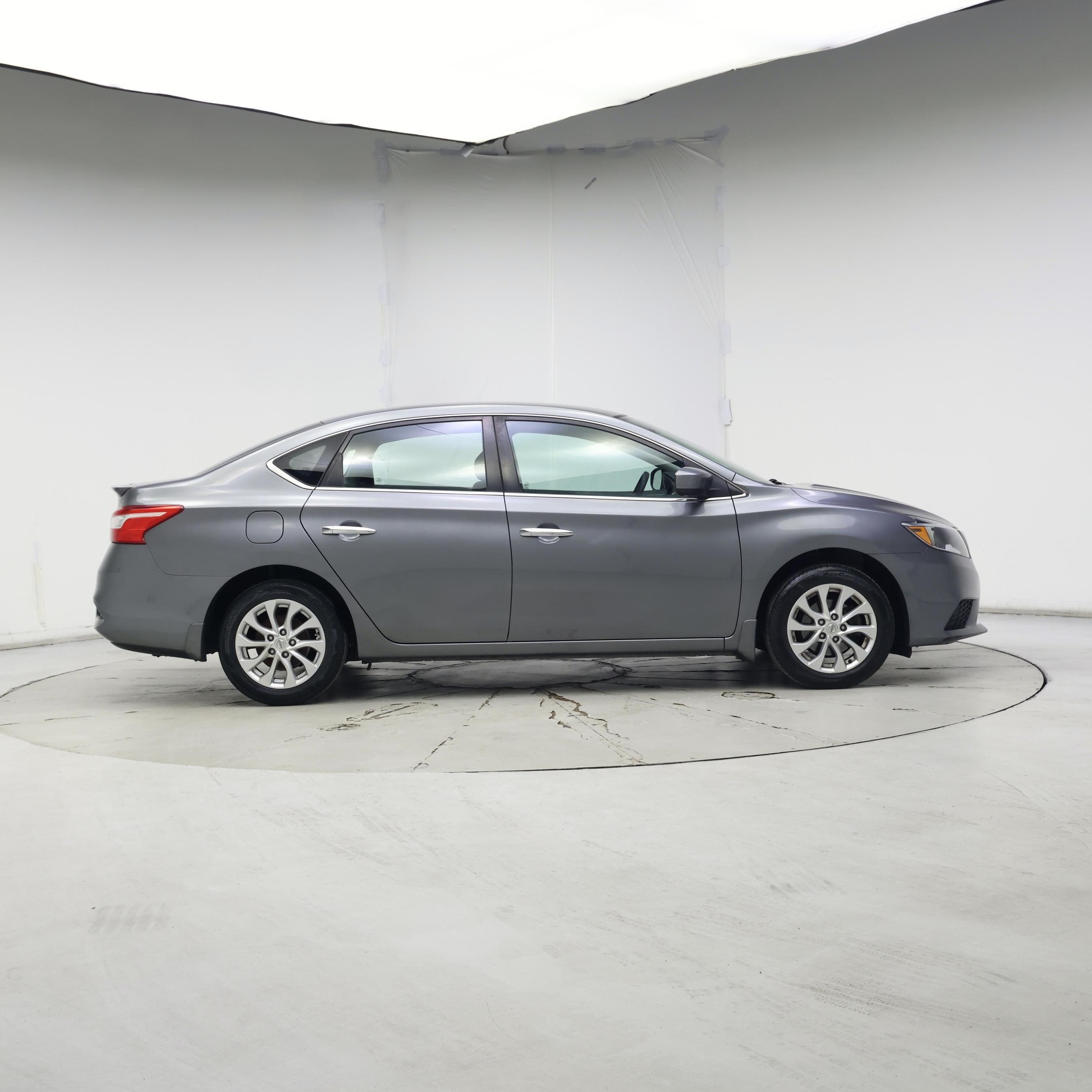 Thumbnail: 2017 Nissan Sentra - 7