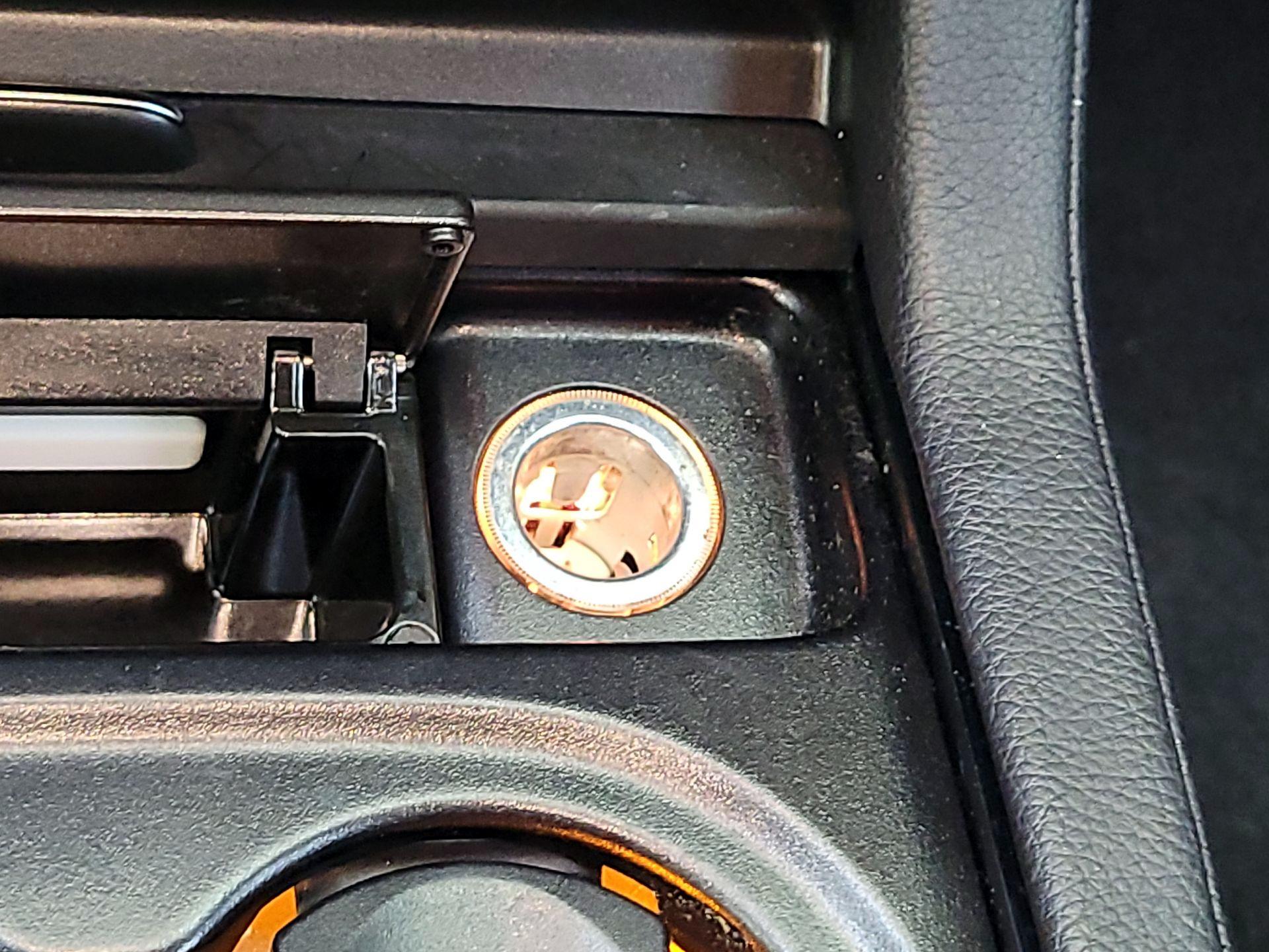 Thumbnail: 2016 Mercedes-Benz GLE - 19