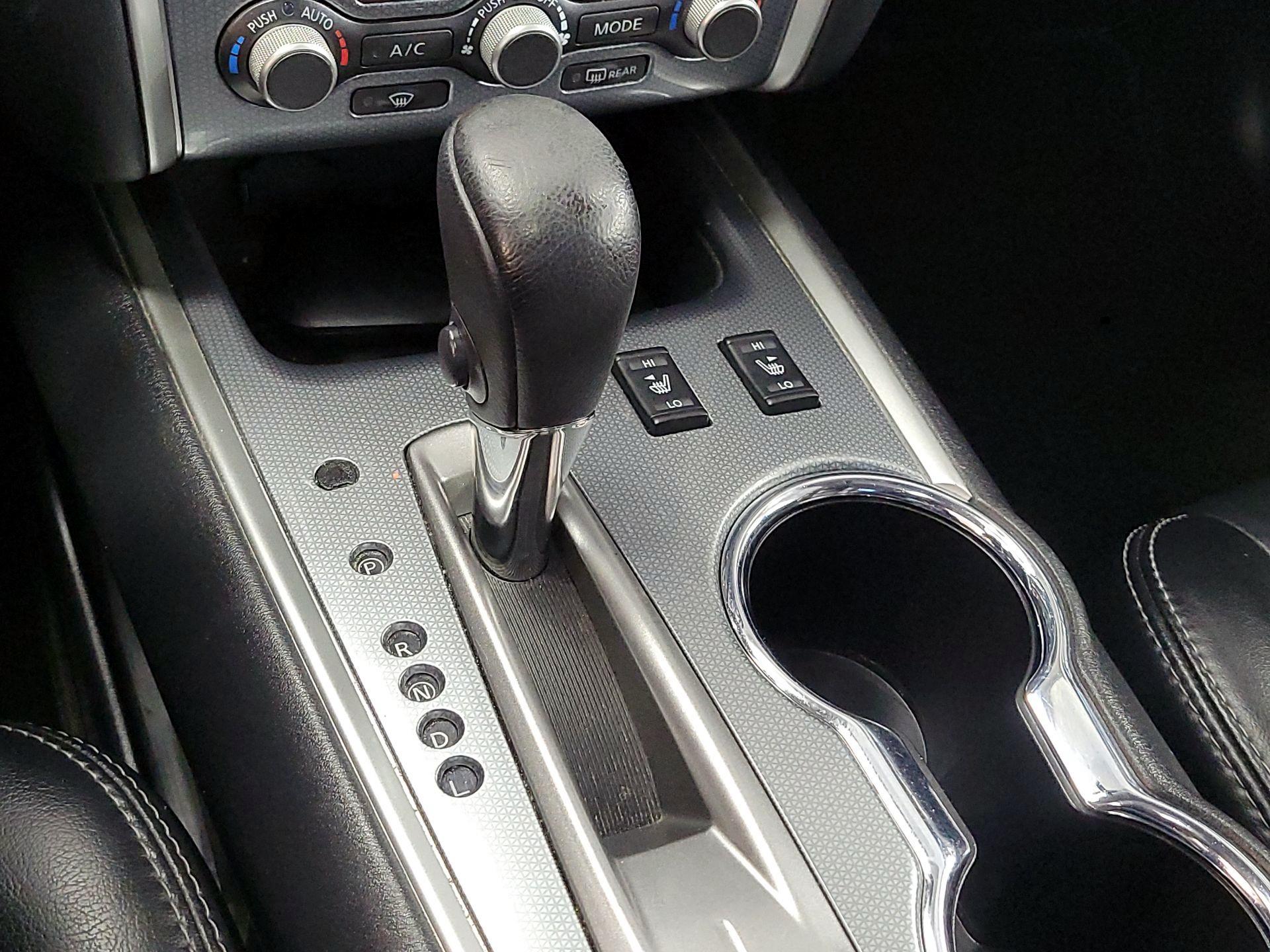 Thumbnail: 2017 Nissan Pathfinder - 18