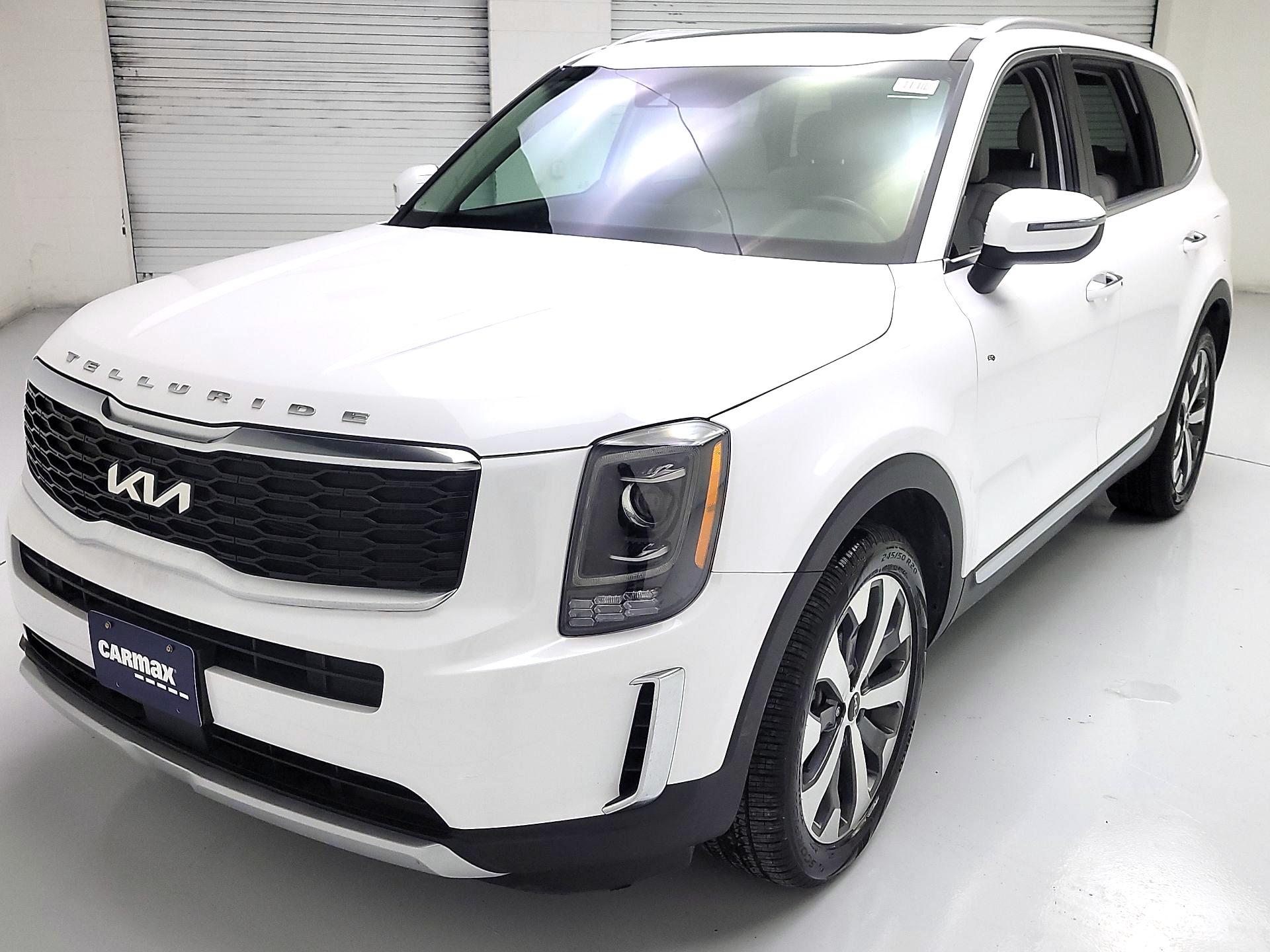 Thumbnail: 2022 Kia Telluride - 3