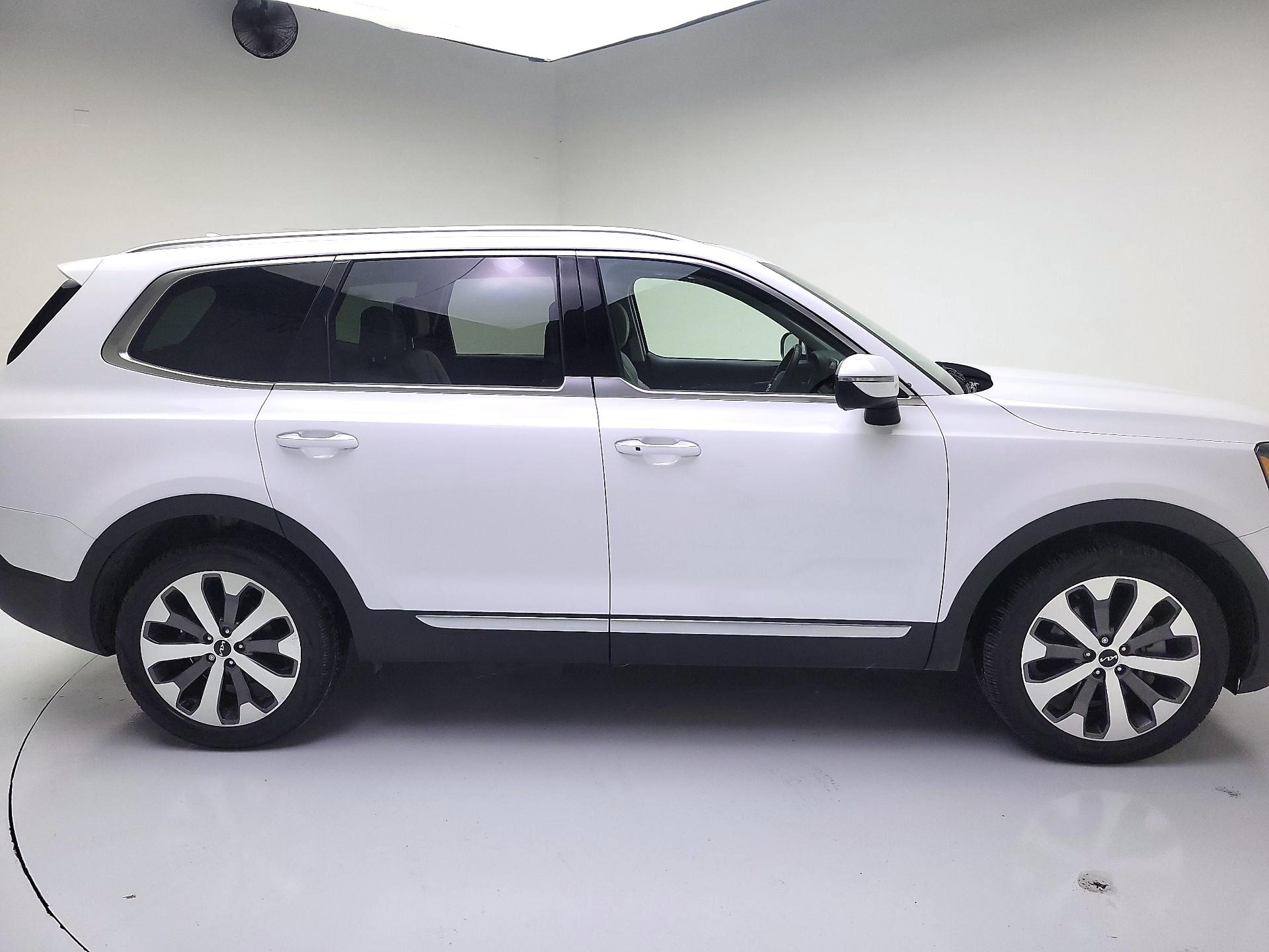 Thumbnail: 2022 Kia Telluride - 4