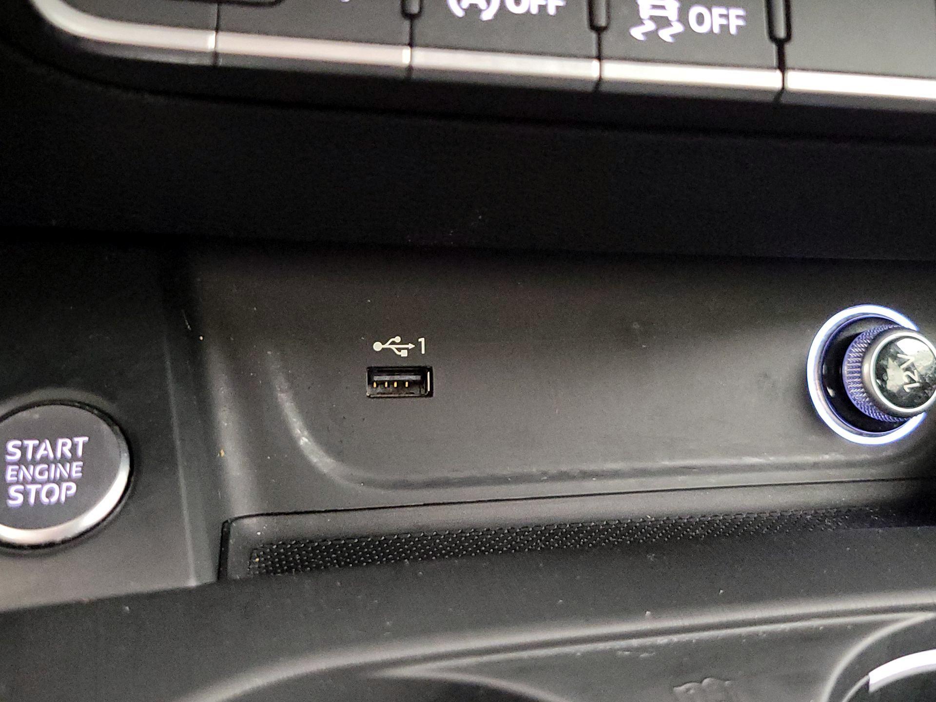 Thumbnail: 2018 Audi A4 - 19