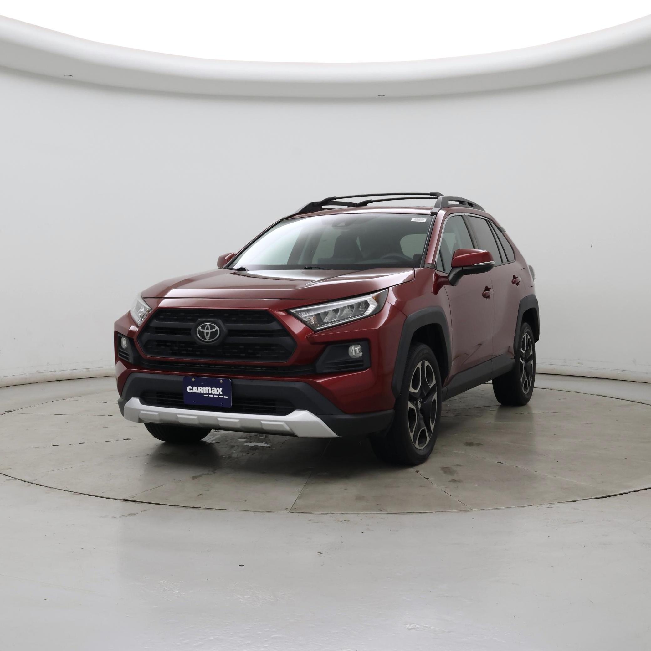 Thumbnail: 2019 Toyota RAV4 - 4