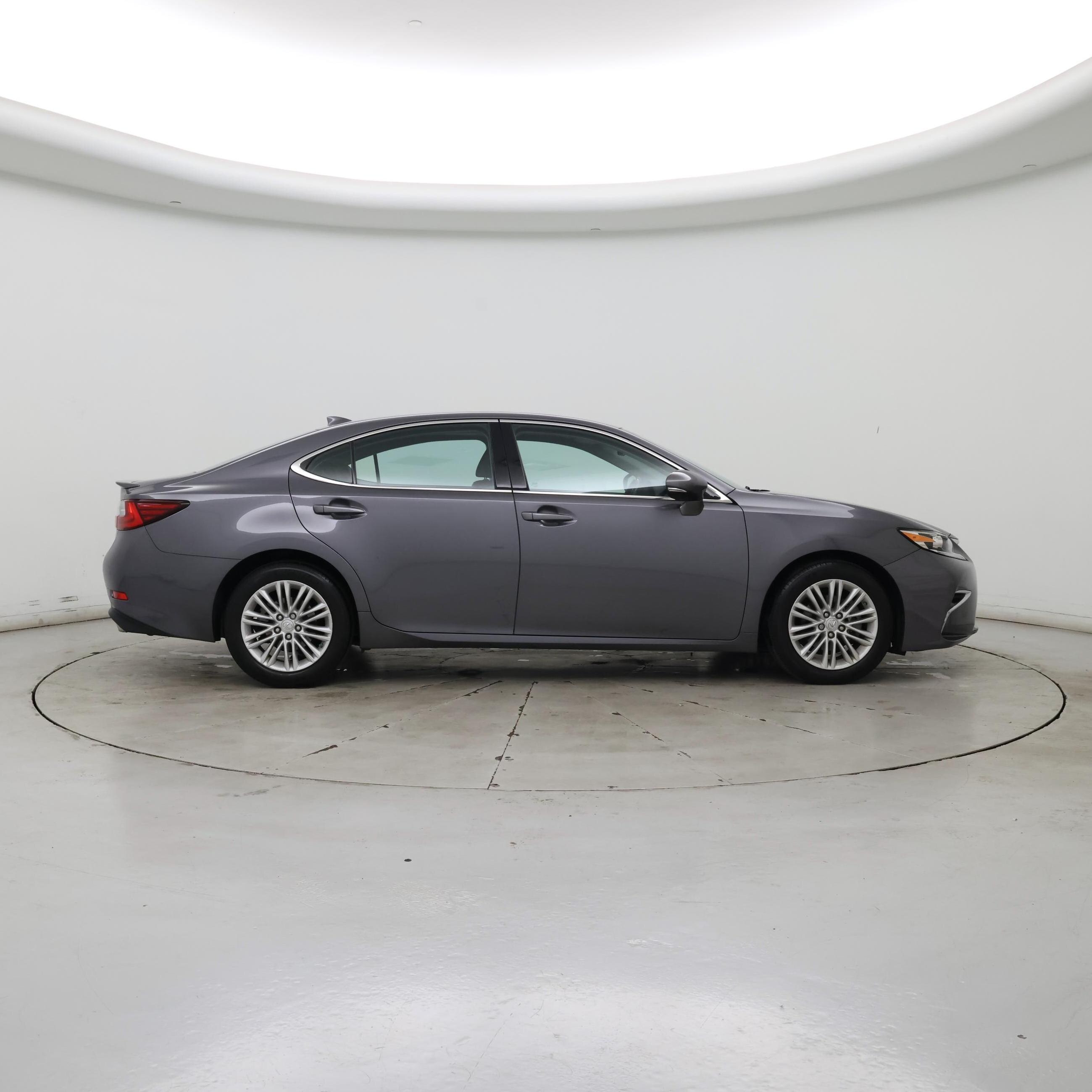 Thumbnail: 2016 Lexus ES - 7