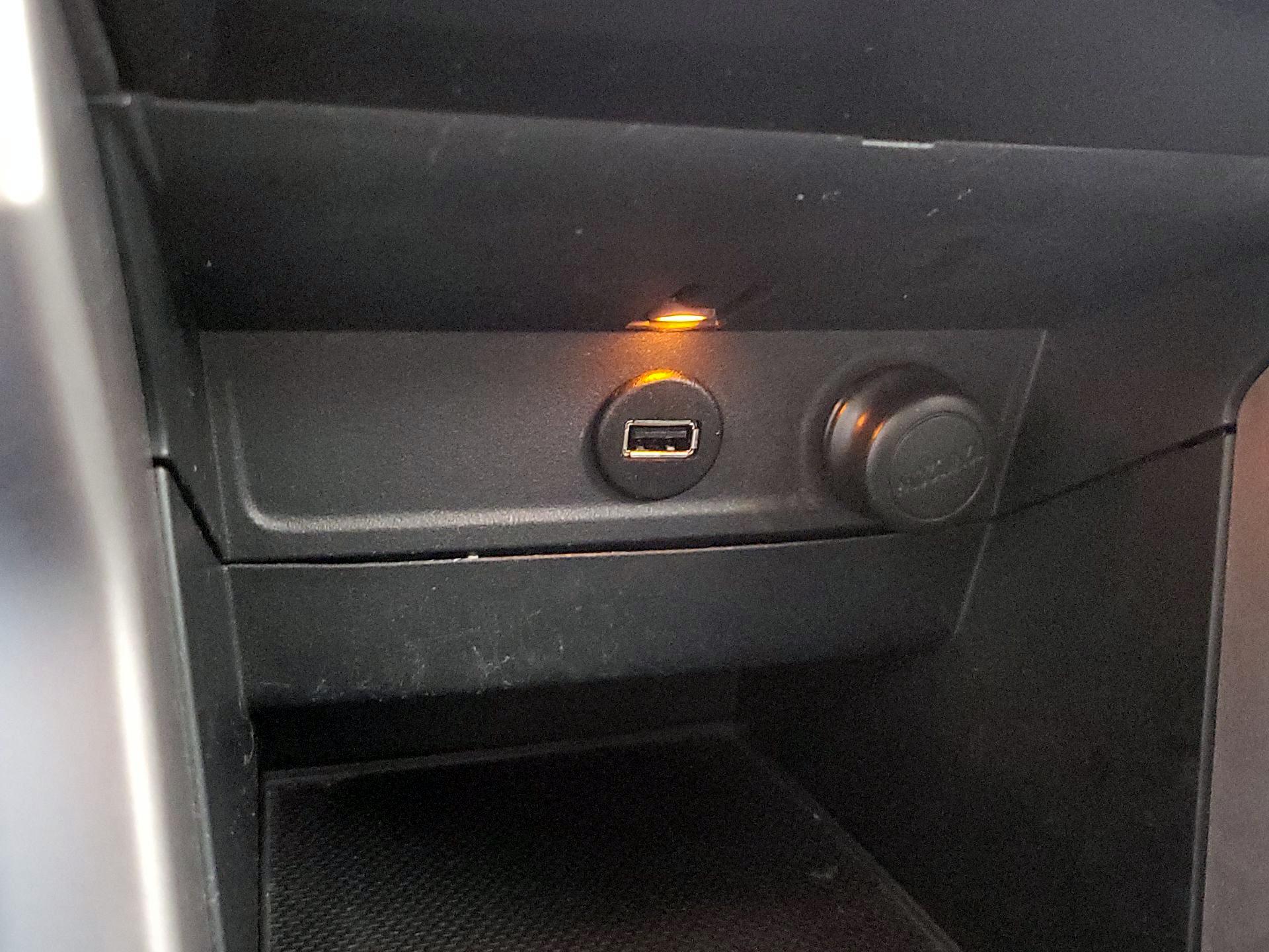 Thumbnail: 2016 Subaru Forester - 19