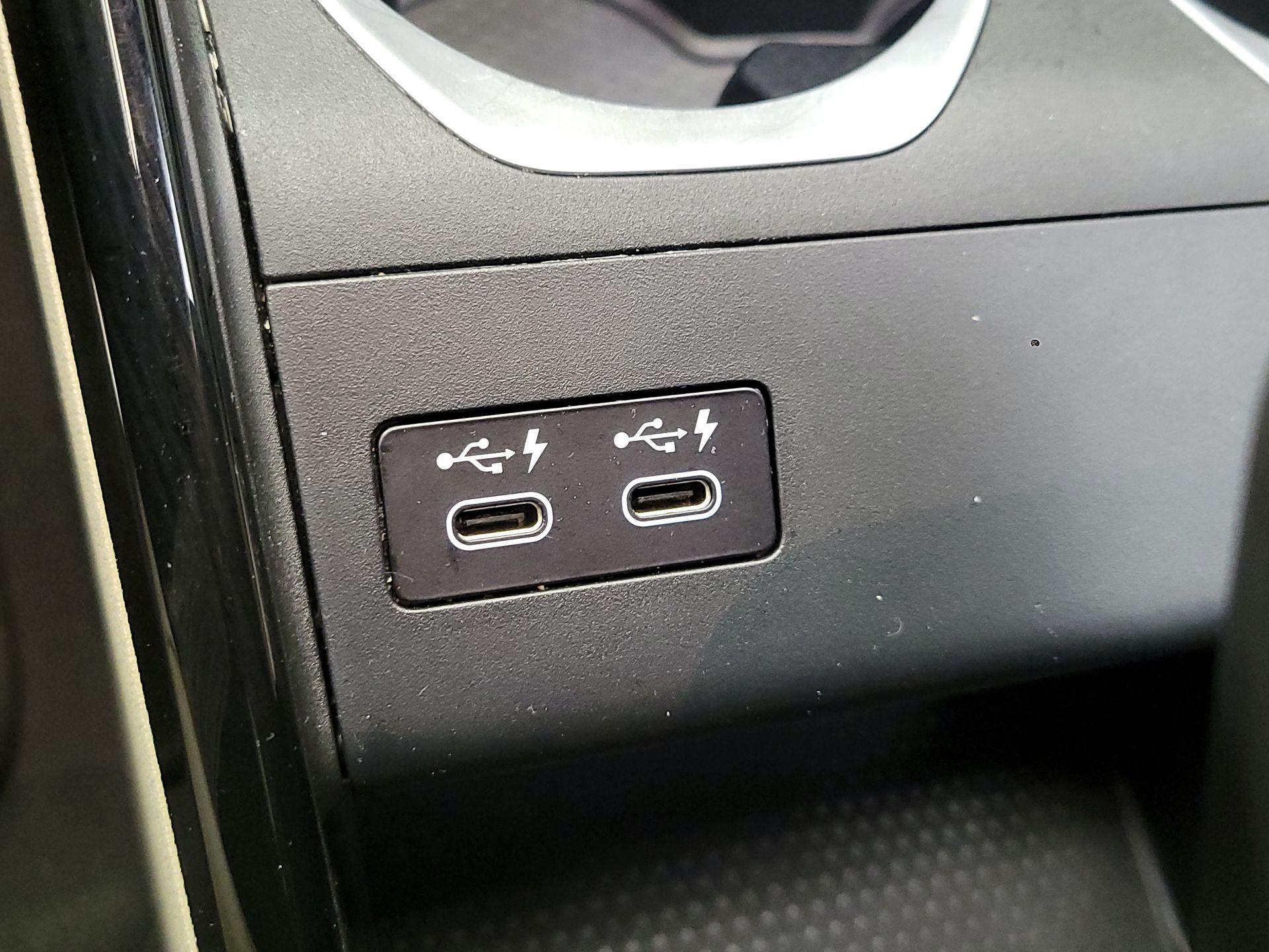 Thumbnail: 2023 BMW X1 - 19