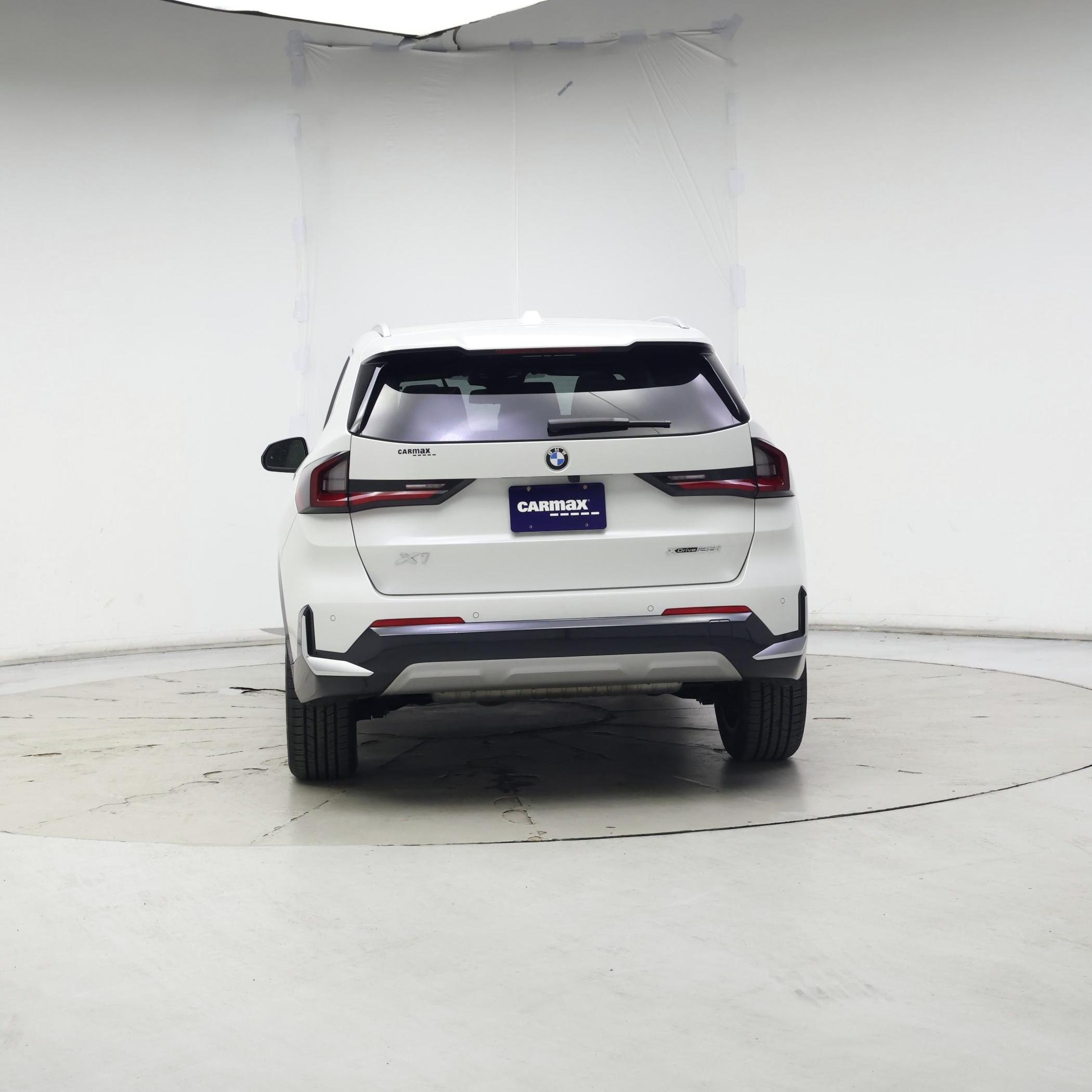 Thumbnail: 2023 BMW X1 - 6