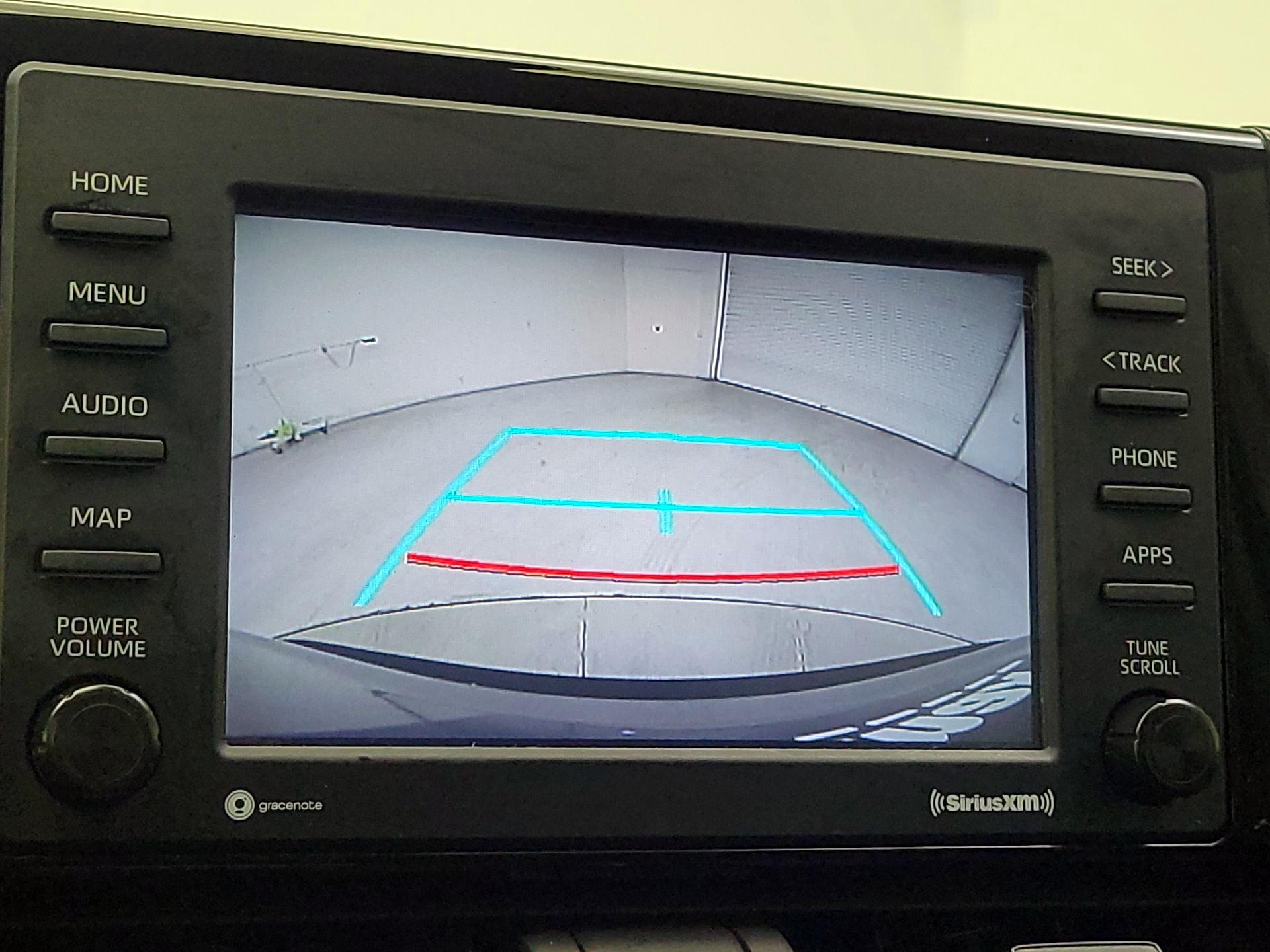 Thumbnail: 2021 Toyota RAV4 - 14