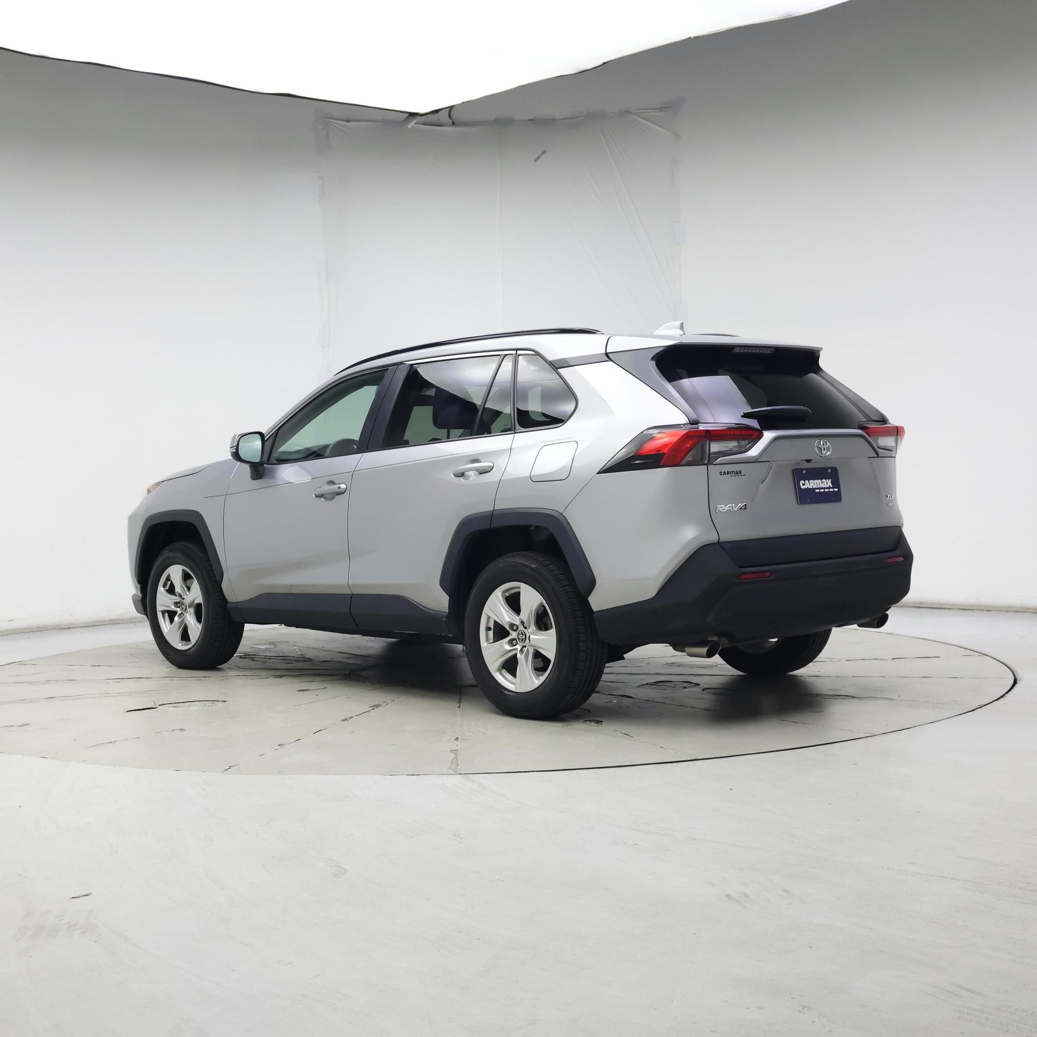 Thumbnail: 2021 Toyota RAV4 - 2