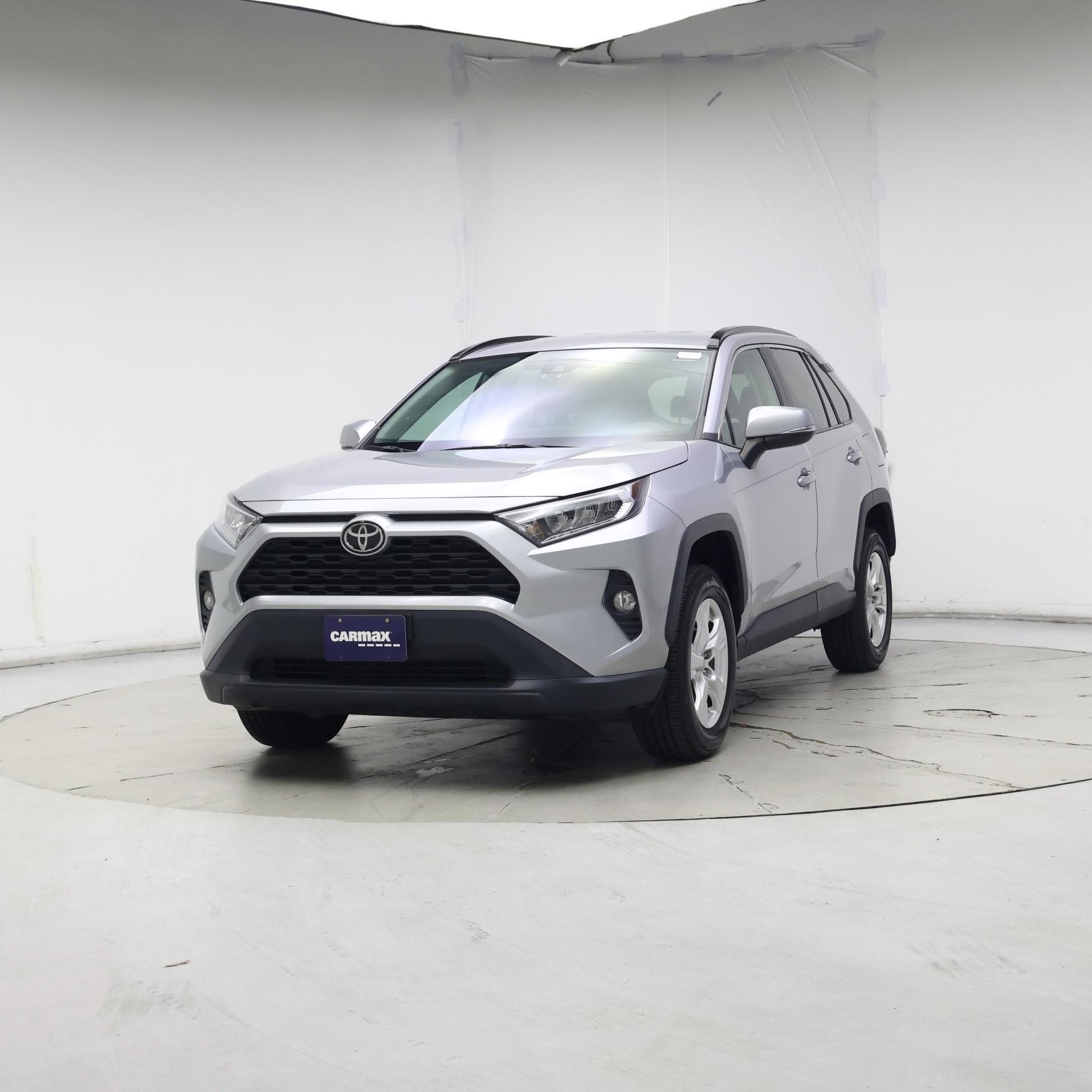 Thumbnail: 2021 Toyota RAV4 - 4