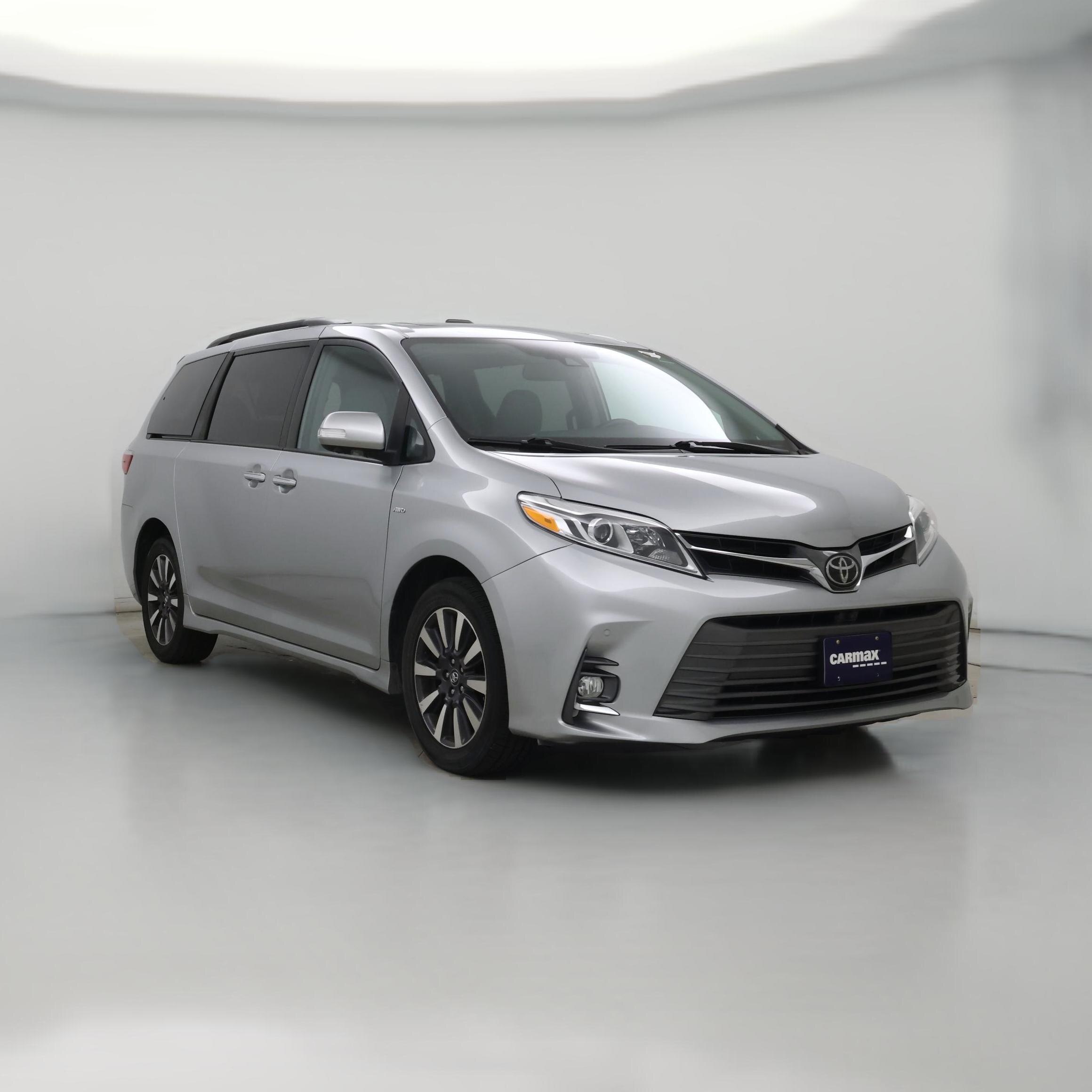 Thumbnail: 2019 Toyota Sienna - 1