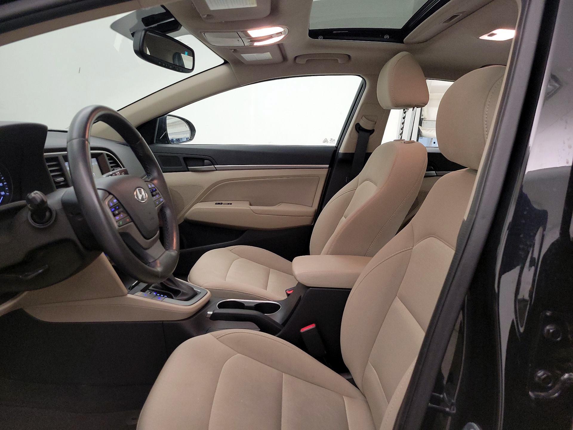 Thumbnail: 2018 Hyundai Elantra - 19