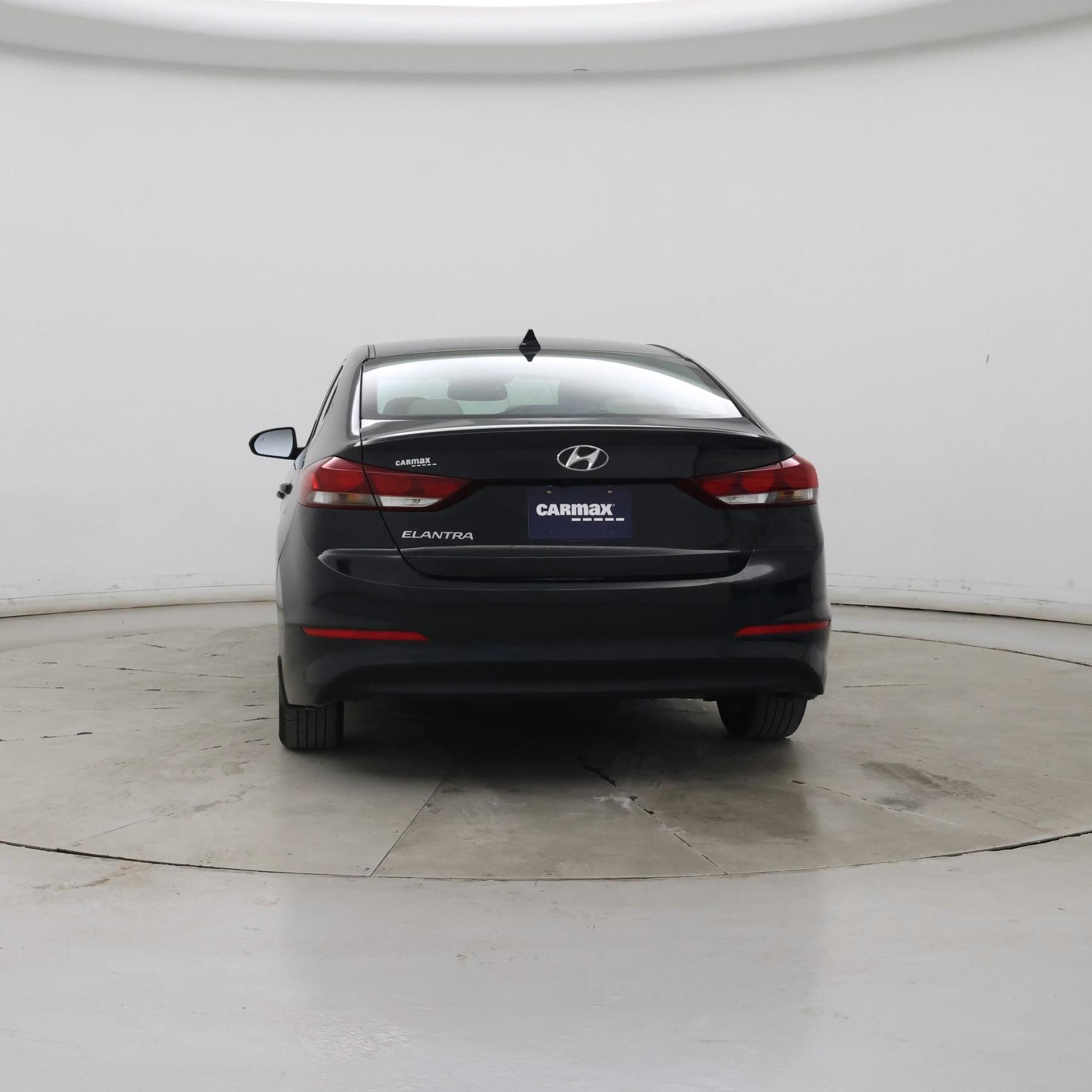 Thumbnail: 2018 Hyundai Elantra - 6