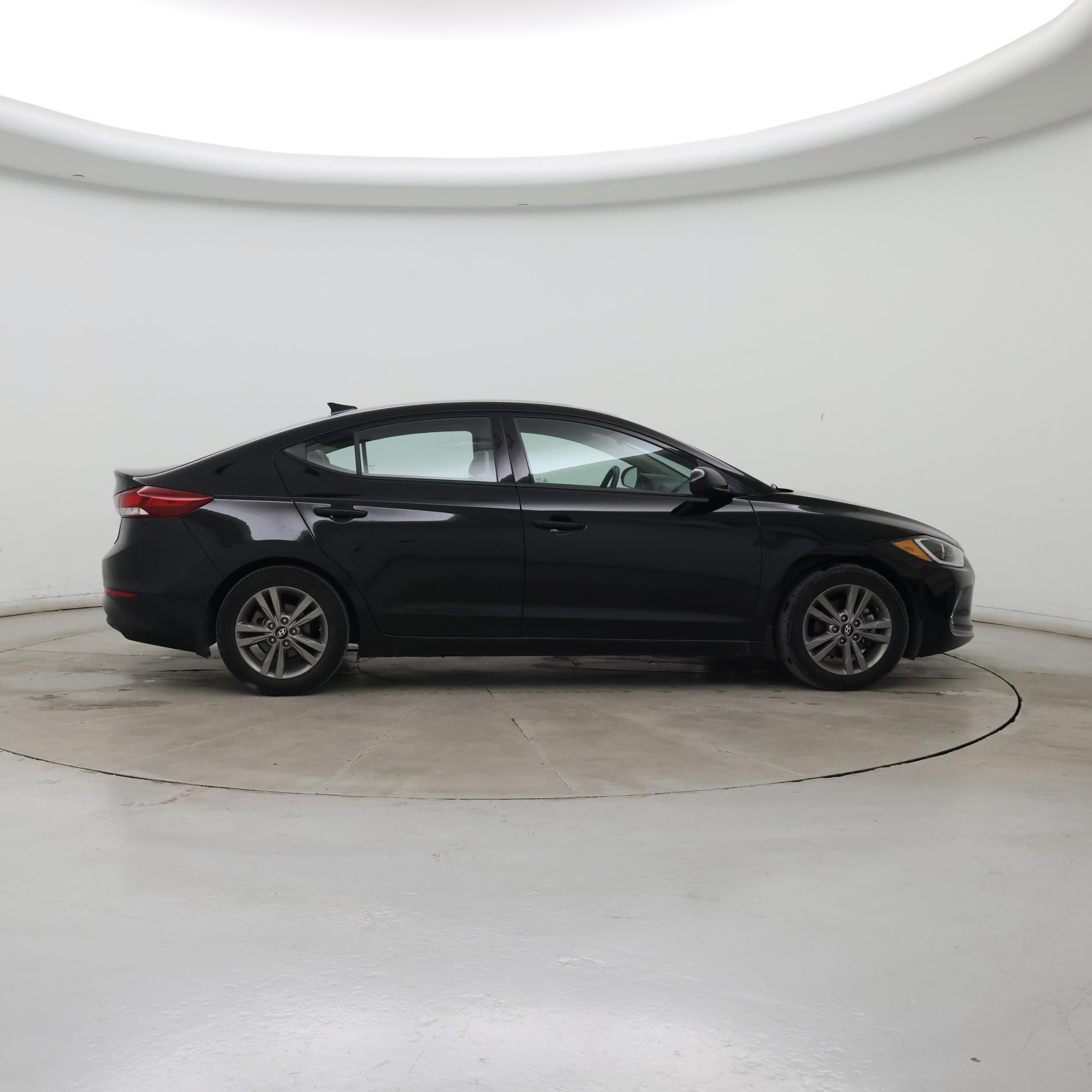 Thumbnail: 2018 Hyundai Elantra - 7
