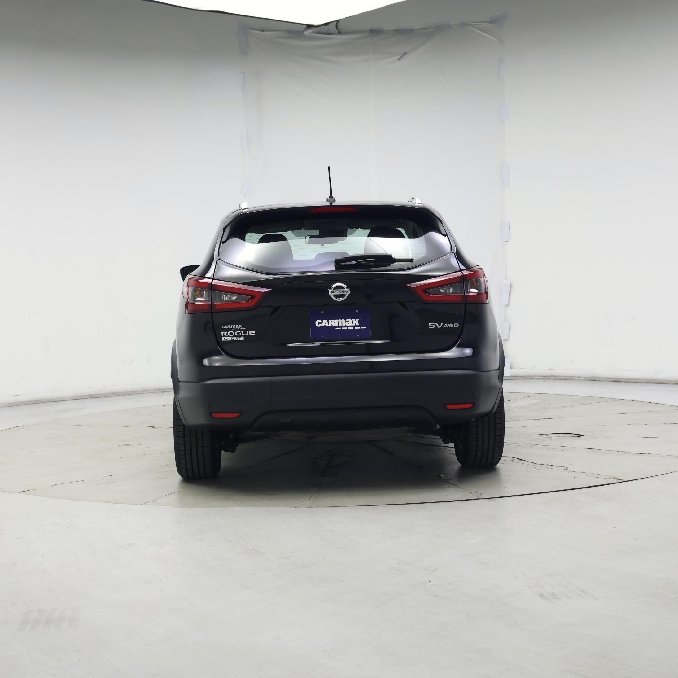 Thumbnail: 2020 Nissan Rogue Sport - 6