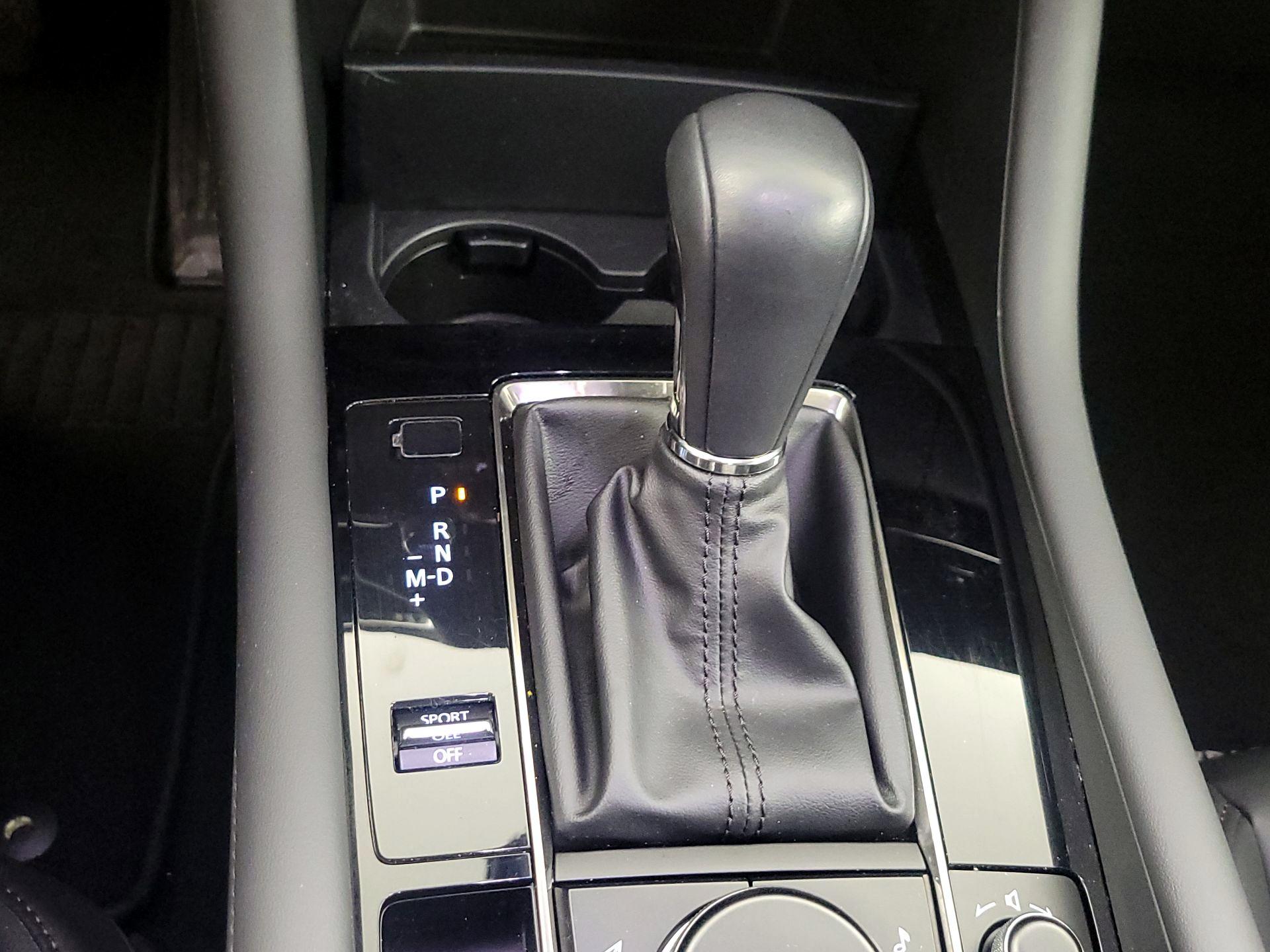 Thumbnail: 2019 Mazda Mazda3 - 18