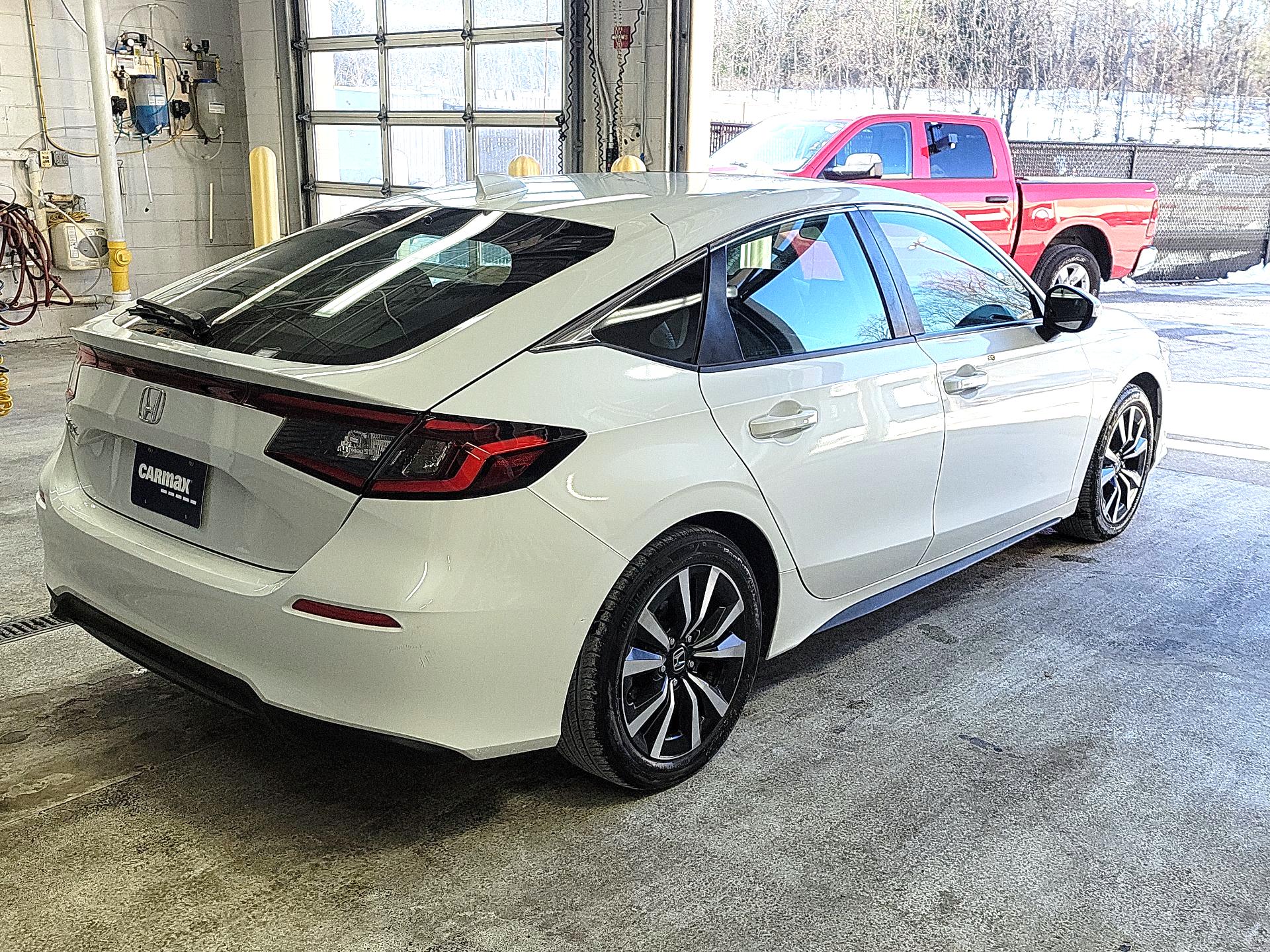 Thumbnail: 2023 Honda Civic - 5