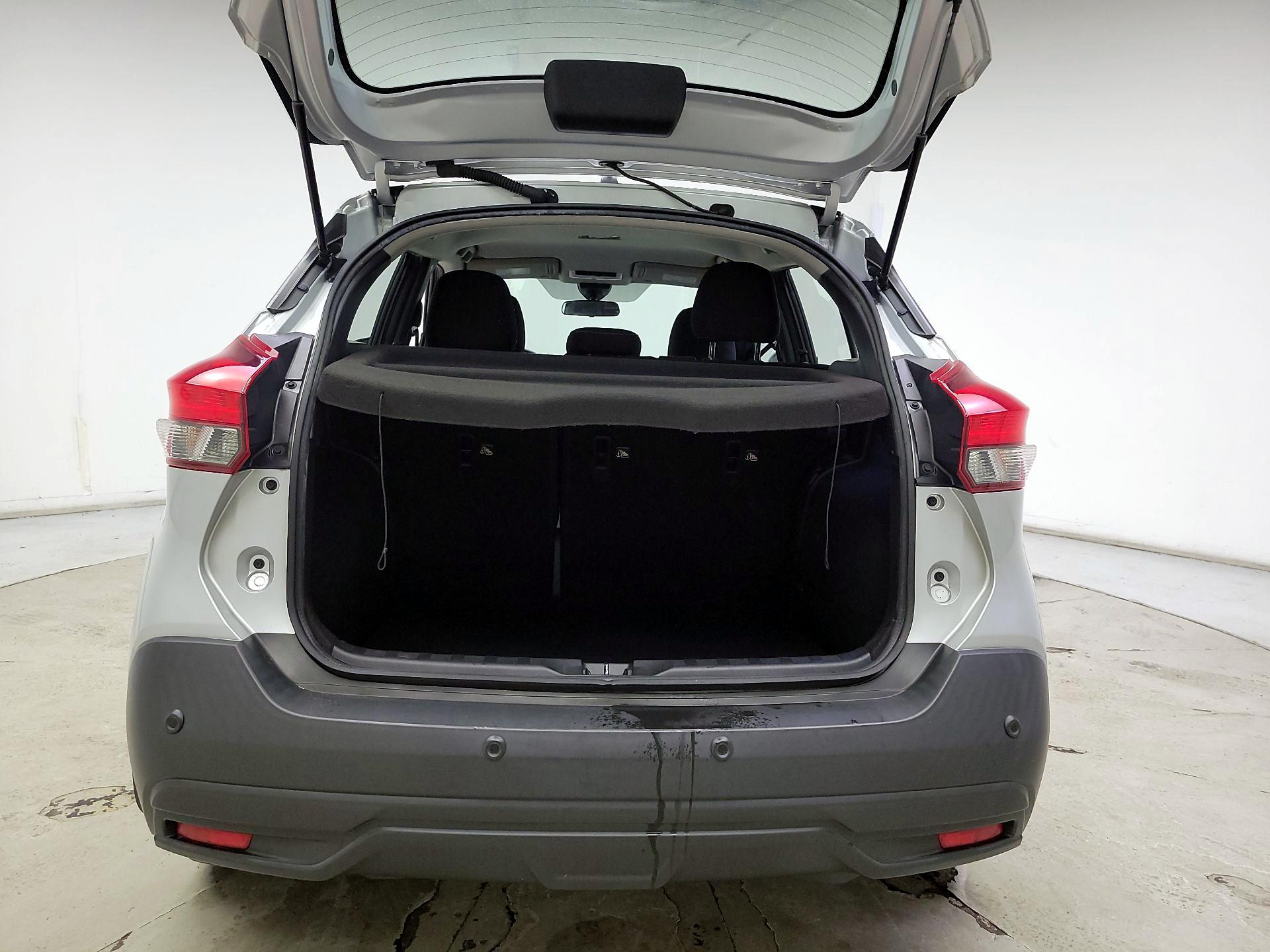 Thumbnail: 2020 Nissan Kicks - 20