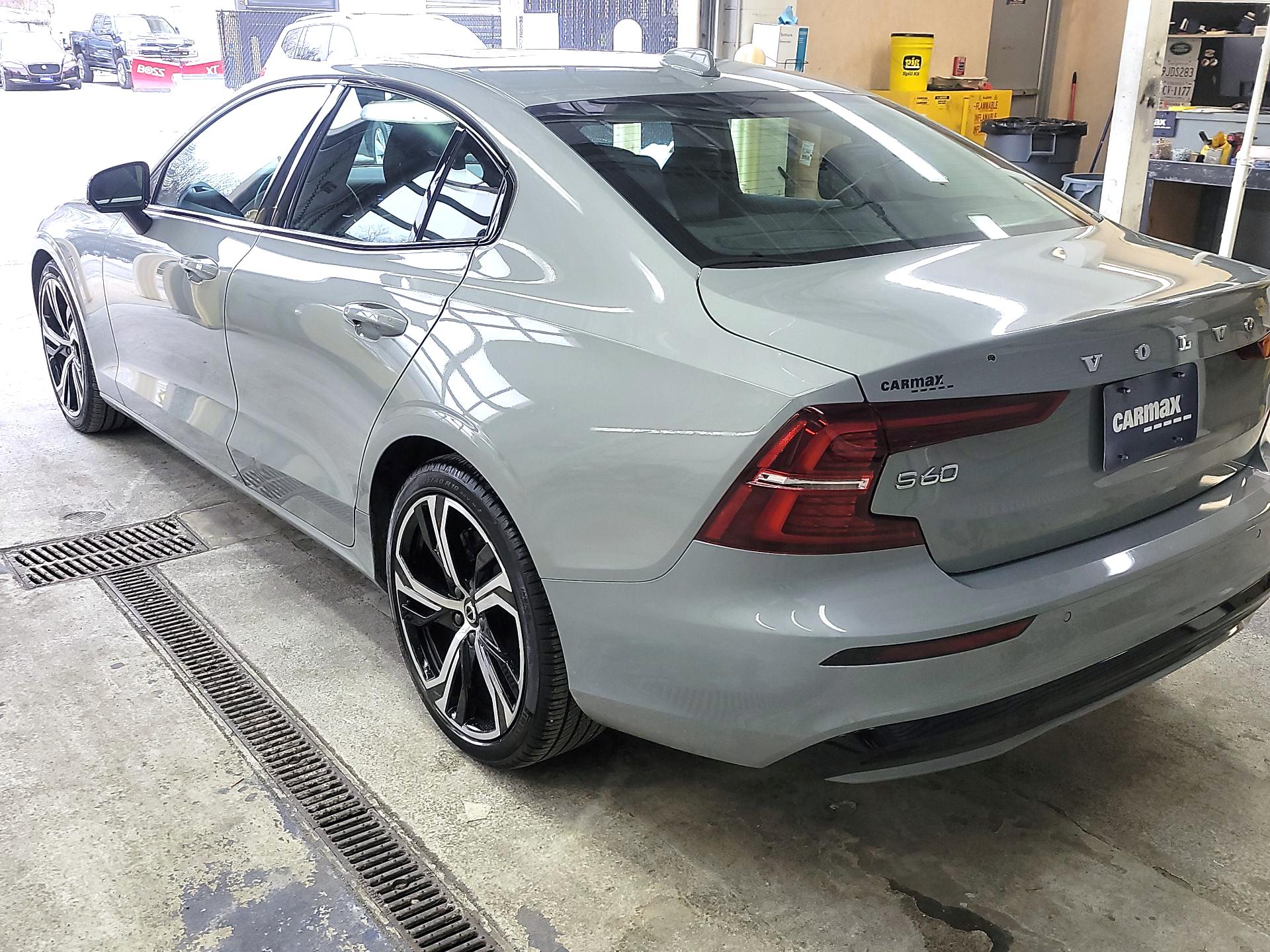 Thumbnail: 2024 Volvo S60 - 7