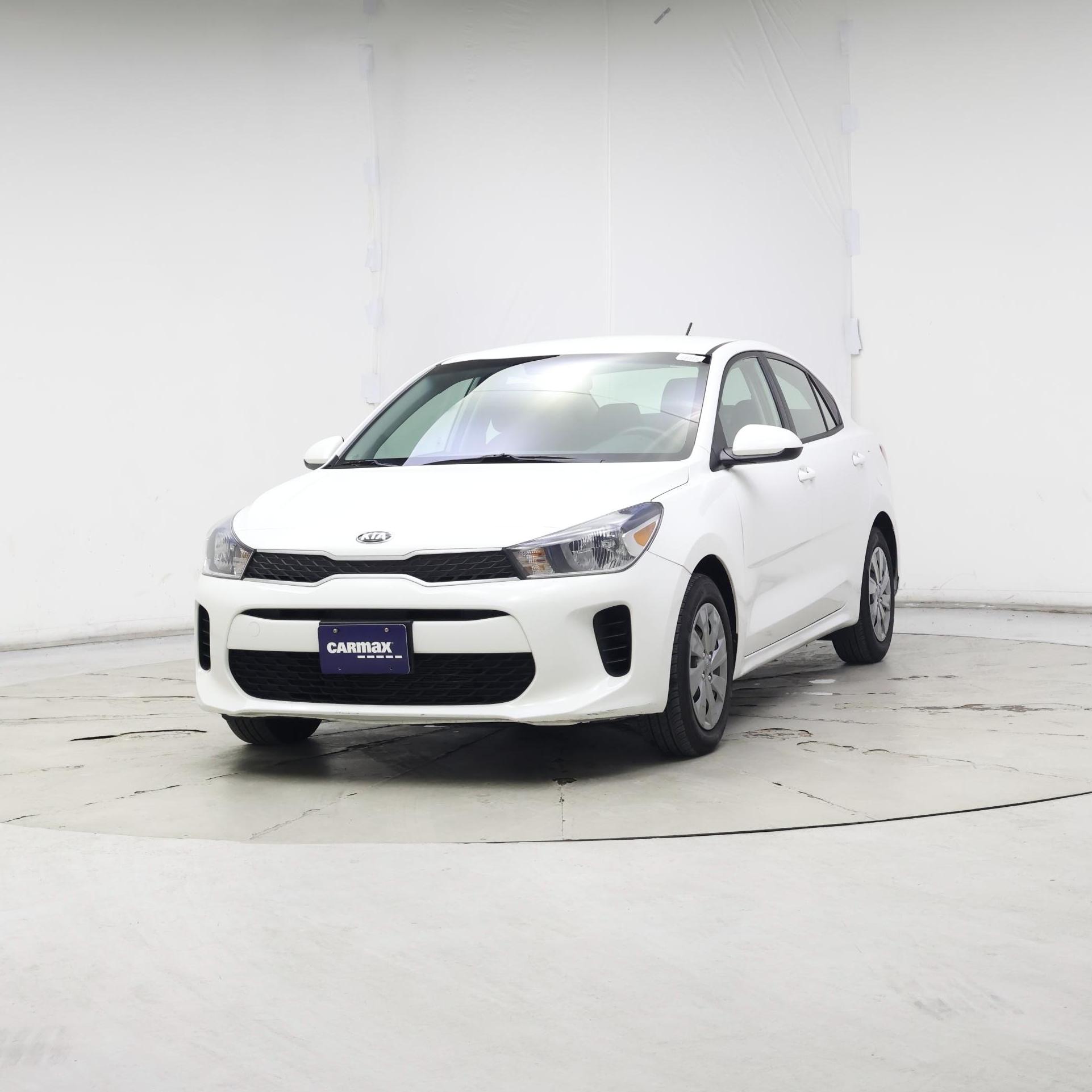 Thumbnail: 2020 Kia Rio - 4