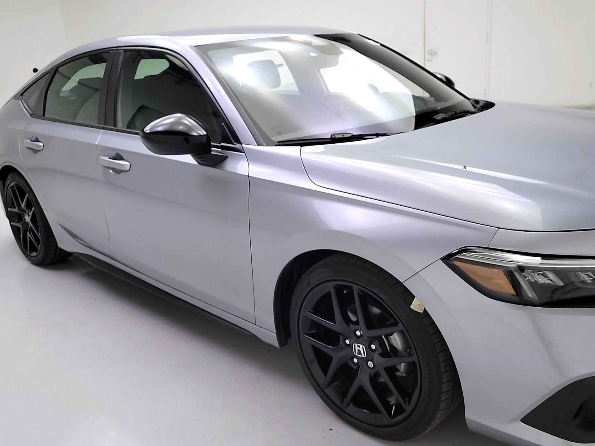 Thumbnail: 2023 Honda Civic - 1