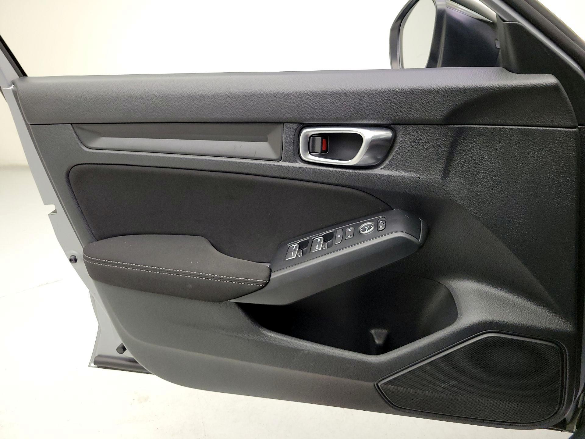 Thumbnail: 2023 Honda Civic - 10